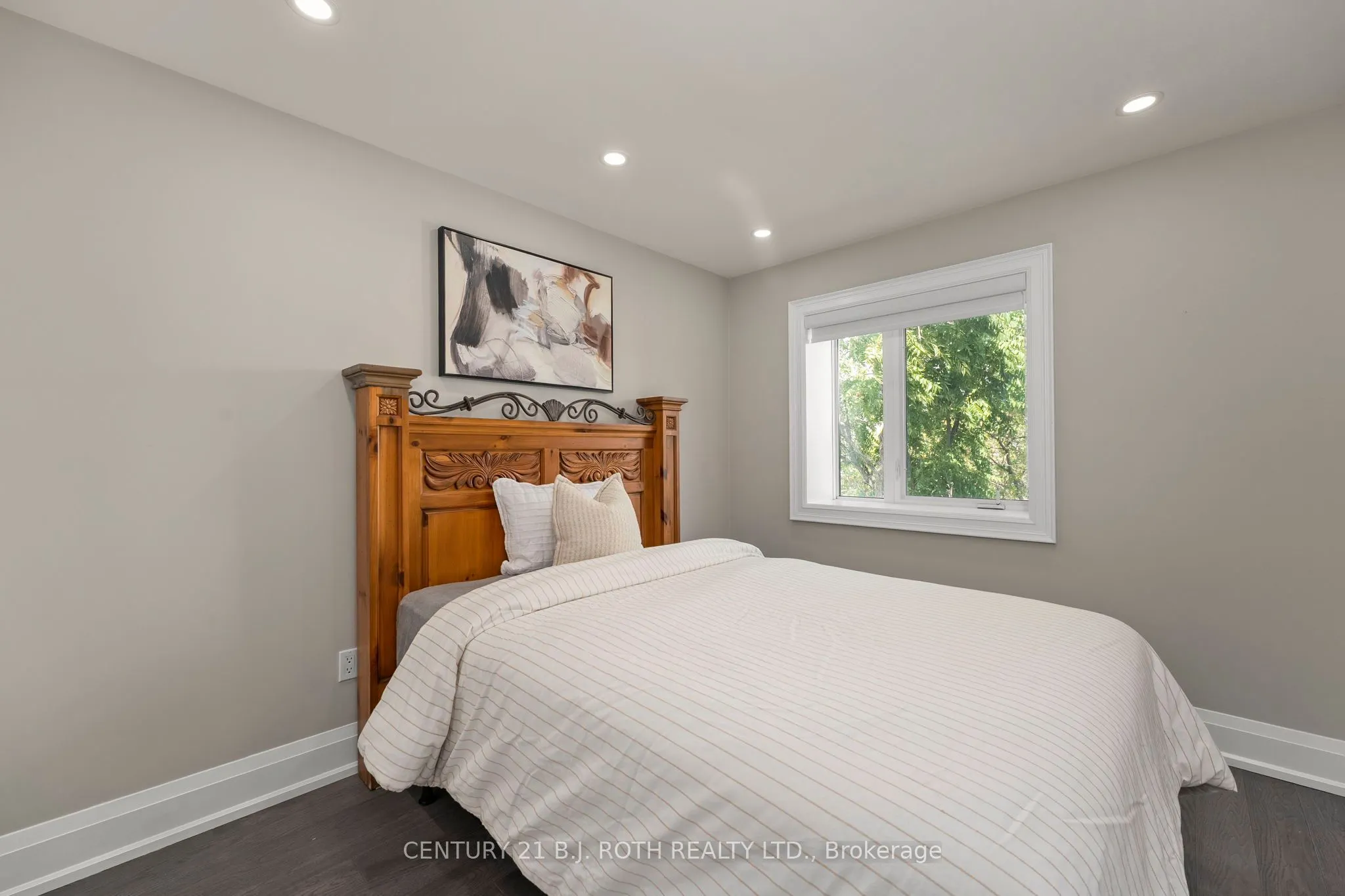 8032 KIPLING Avenue, #15