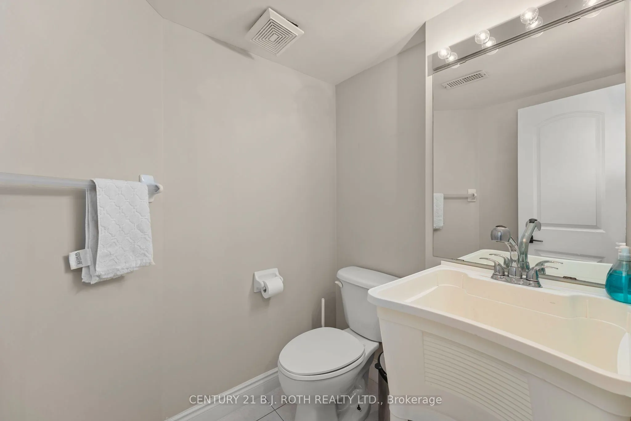 8032 KIPLING Avenue, #15