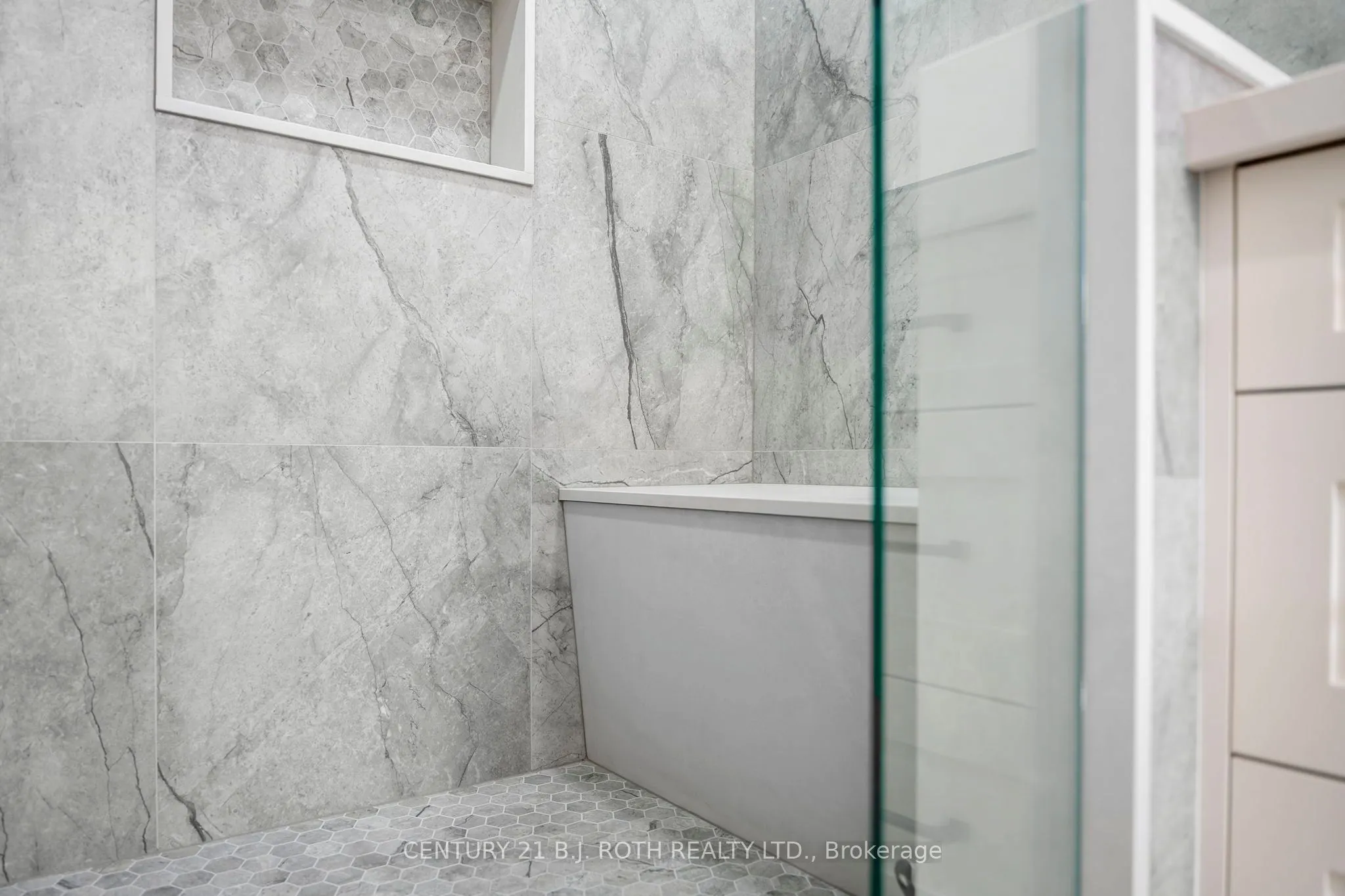8032 KIPLING Avenue, #15