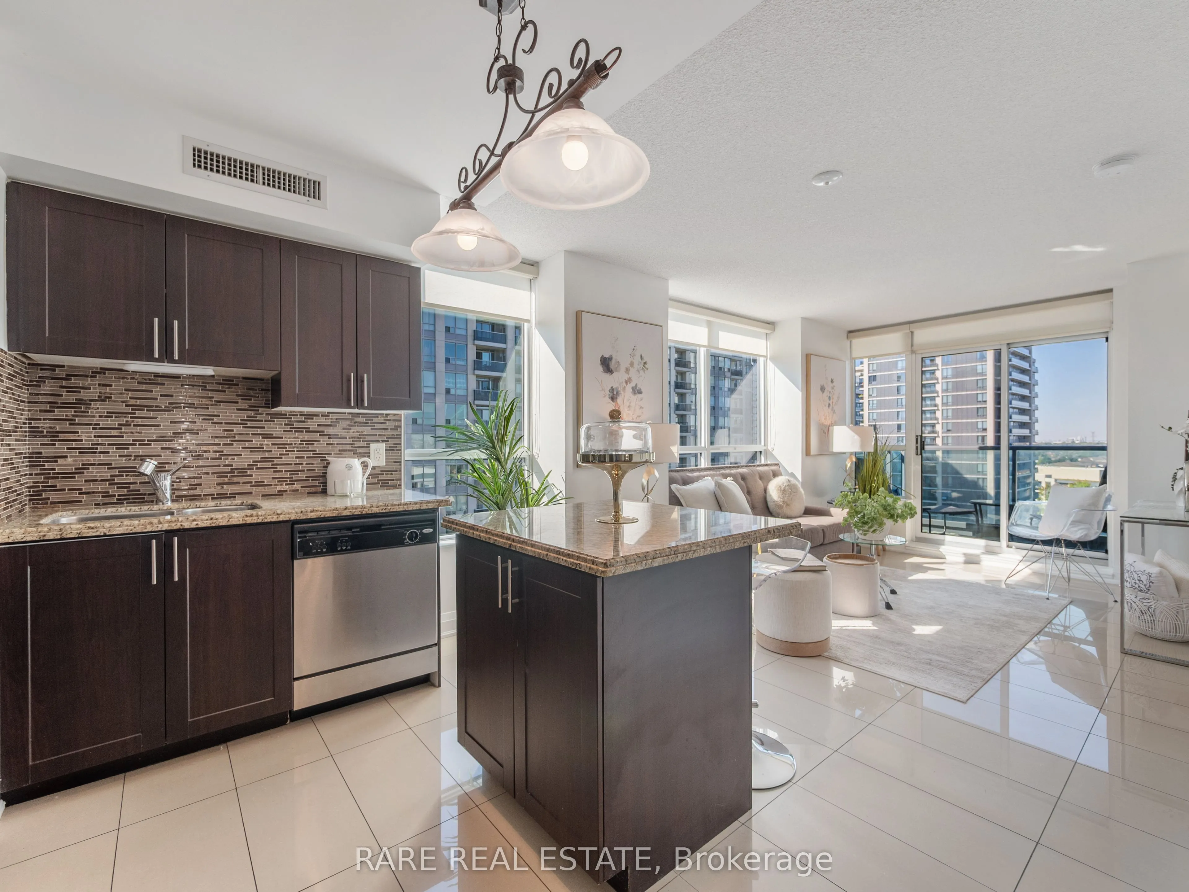 20 North Park Road, #908