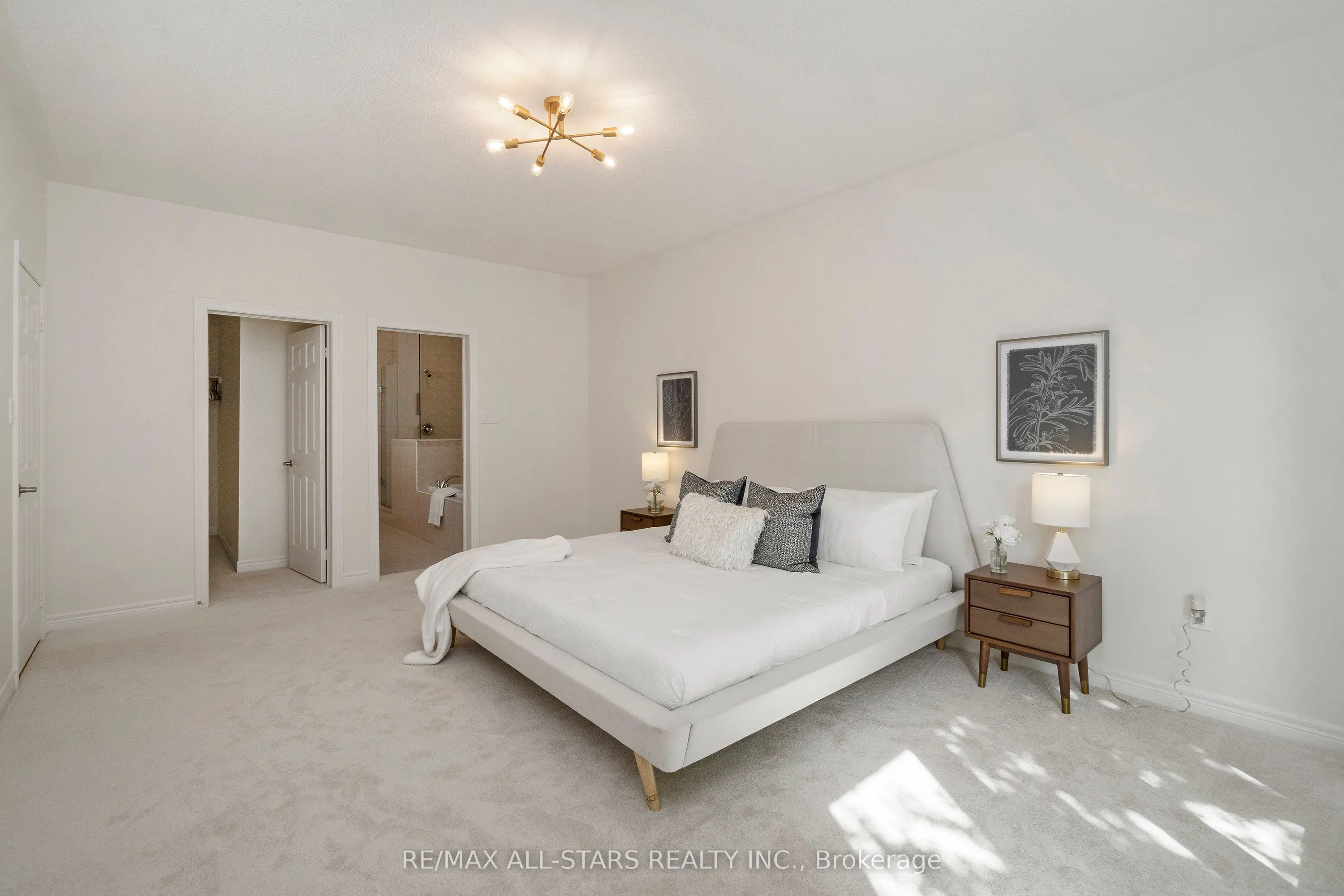 57 Oasis Way, #384