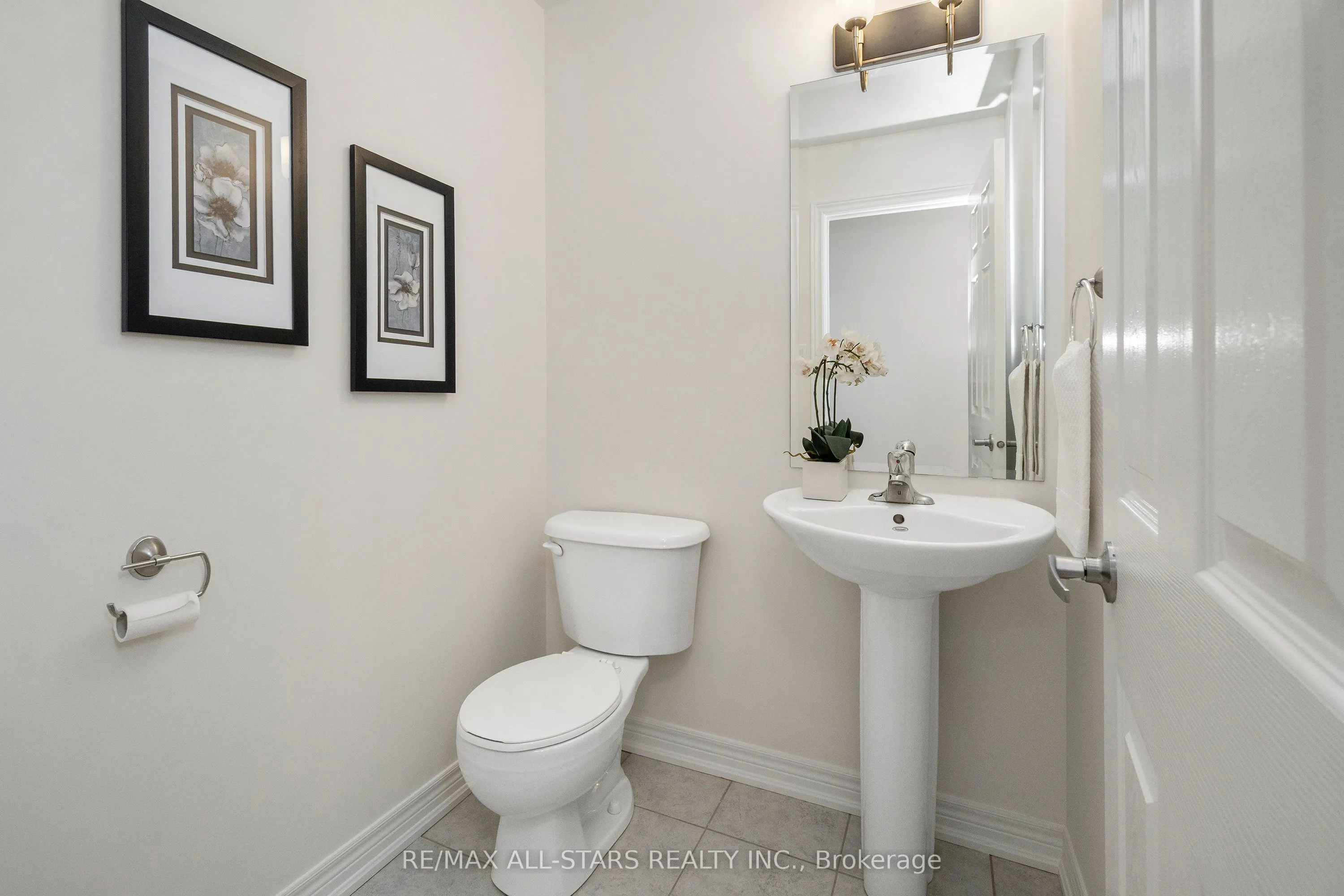 57 Oasis Way, #384