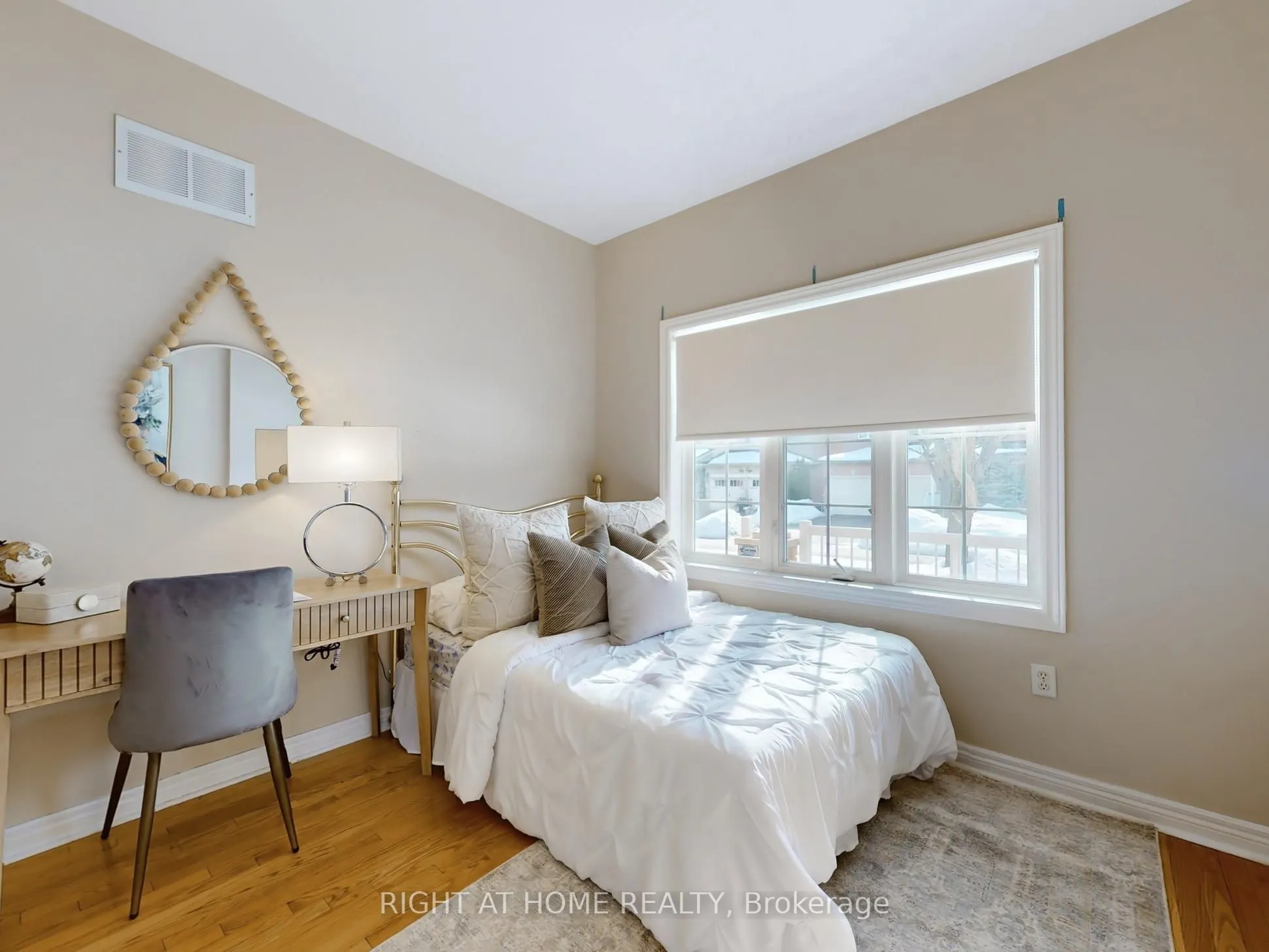 61 Palisade Crescent