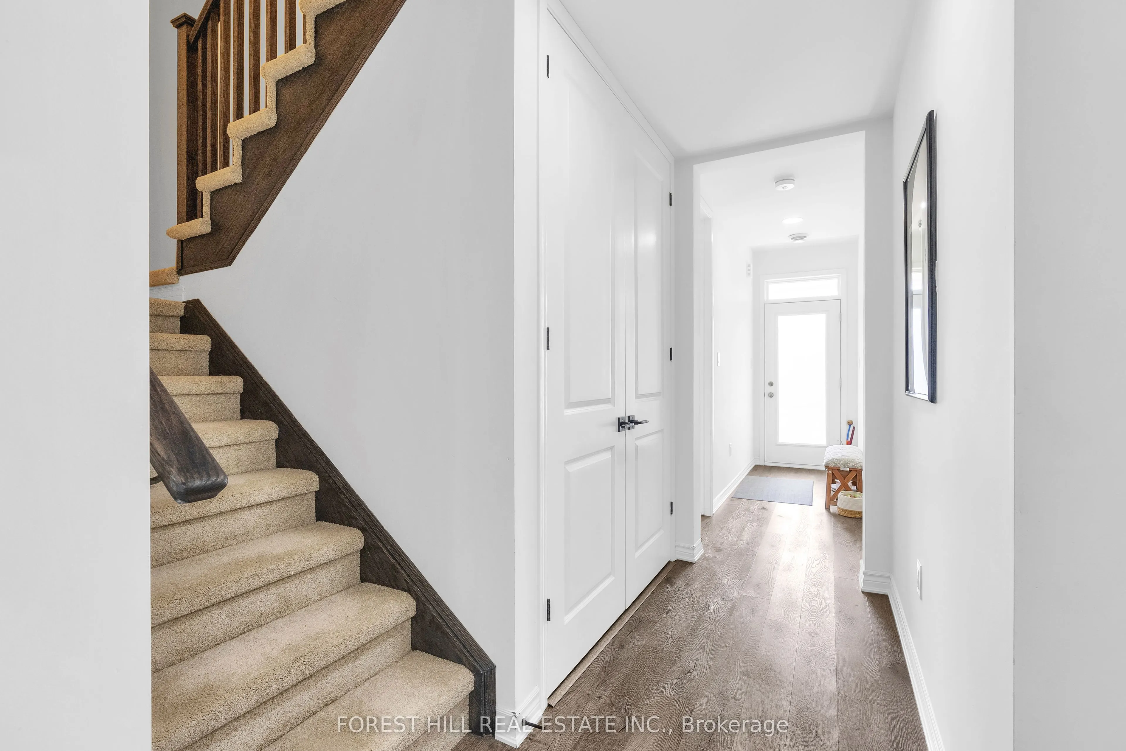 742 Trumbley Place S, #742