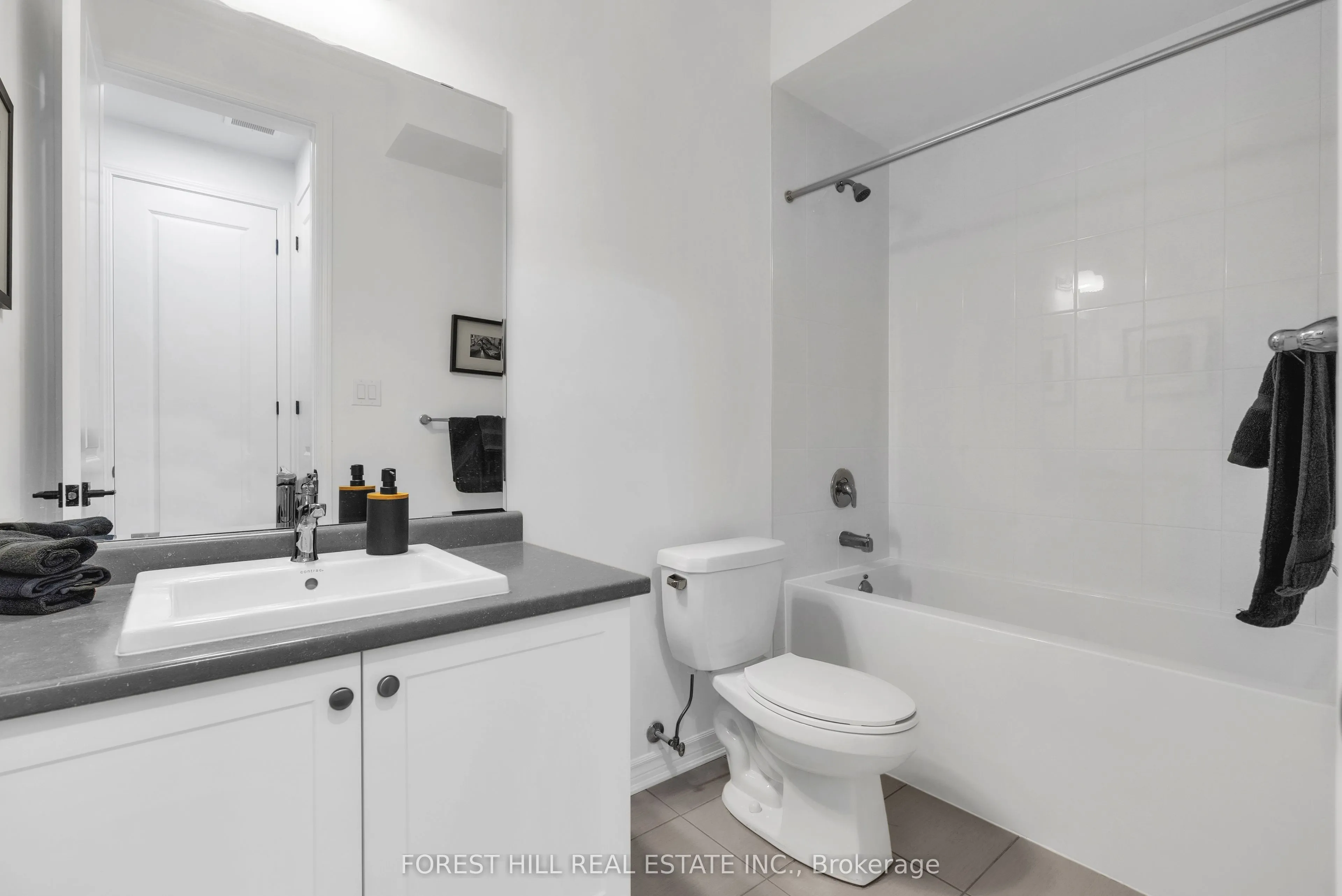 742 Trumbley Place S, #742