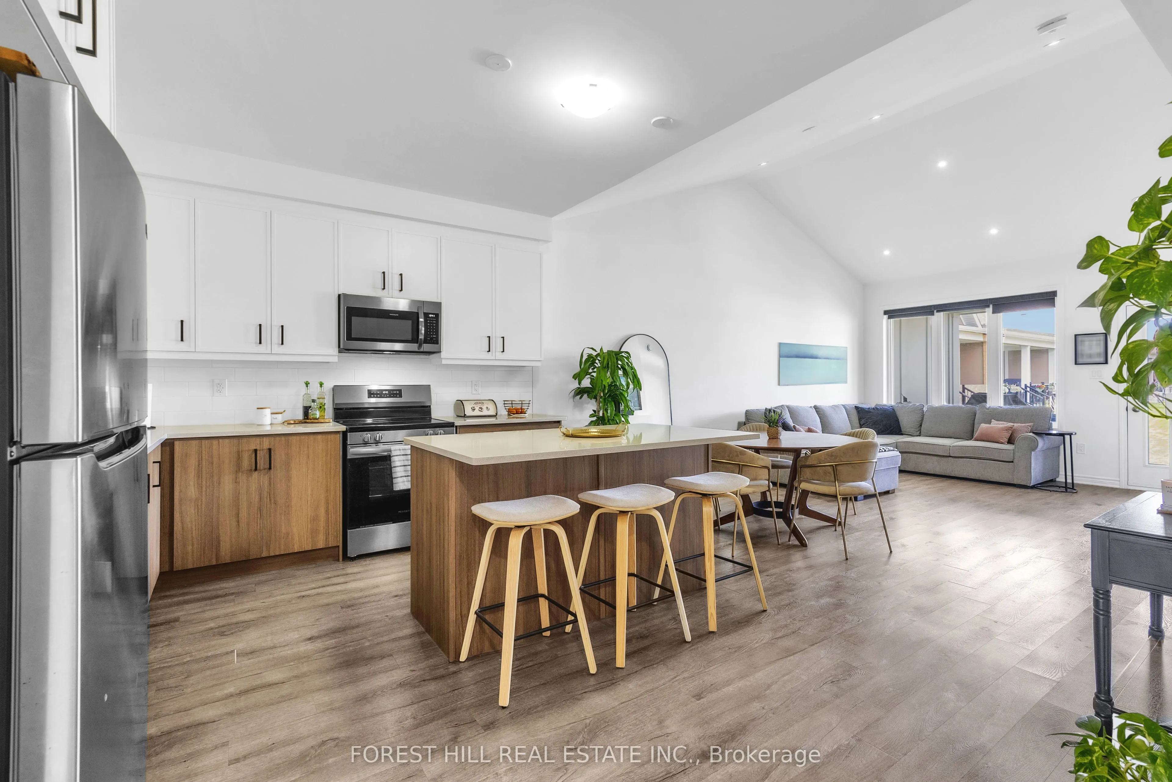742 Trumbley Place S, #742