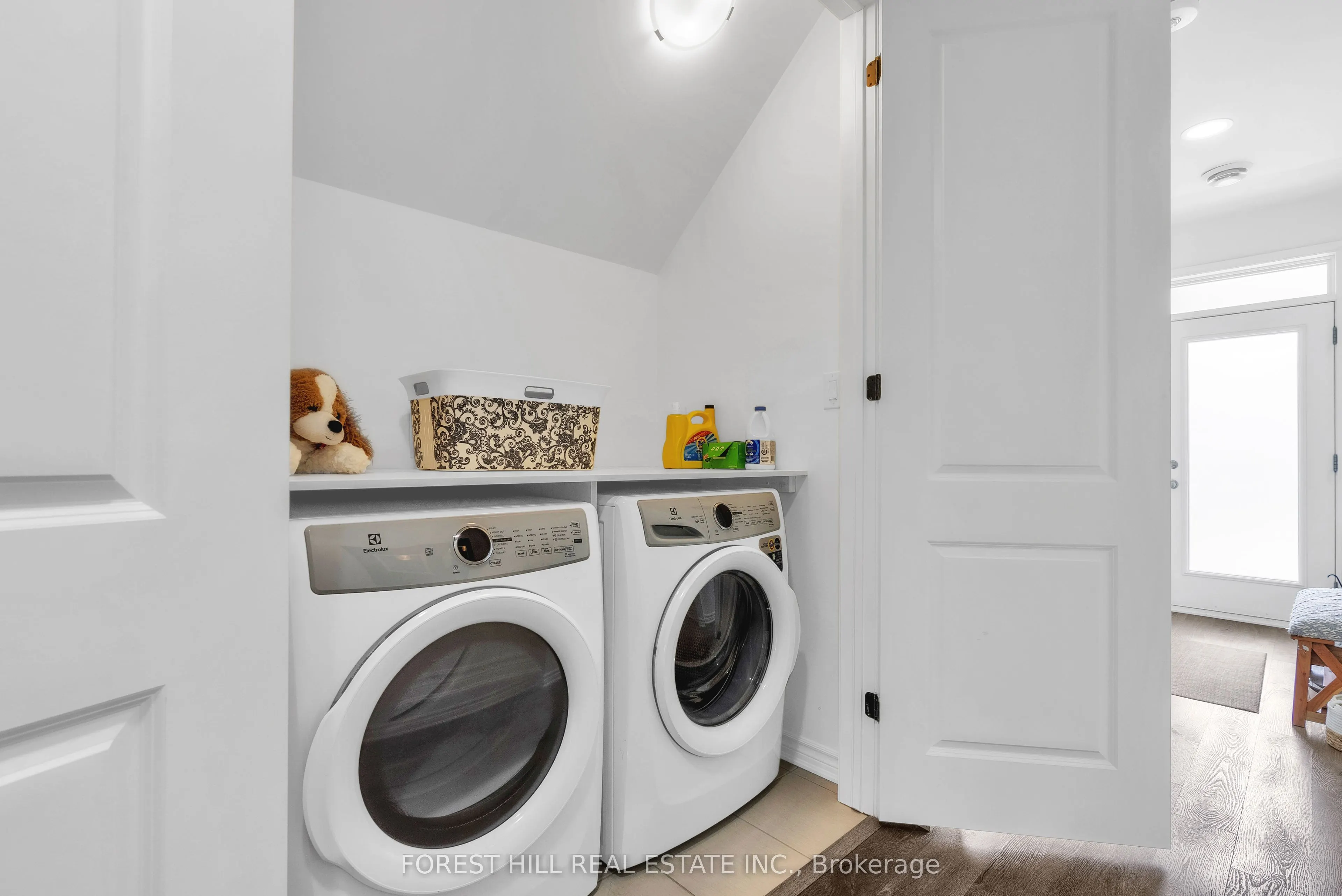 742 Trumbley Place S, #742