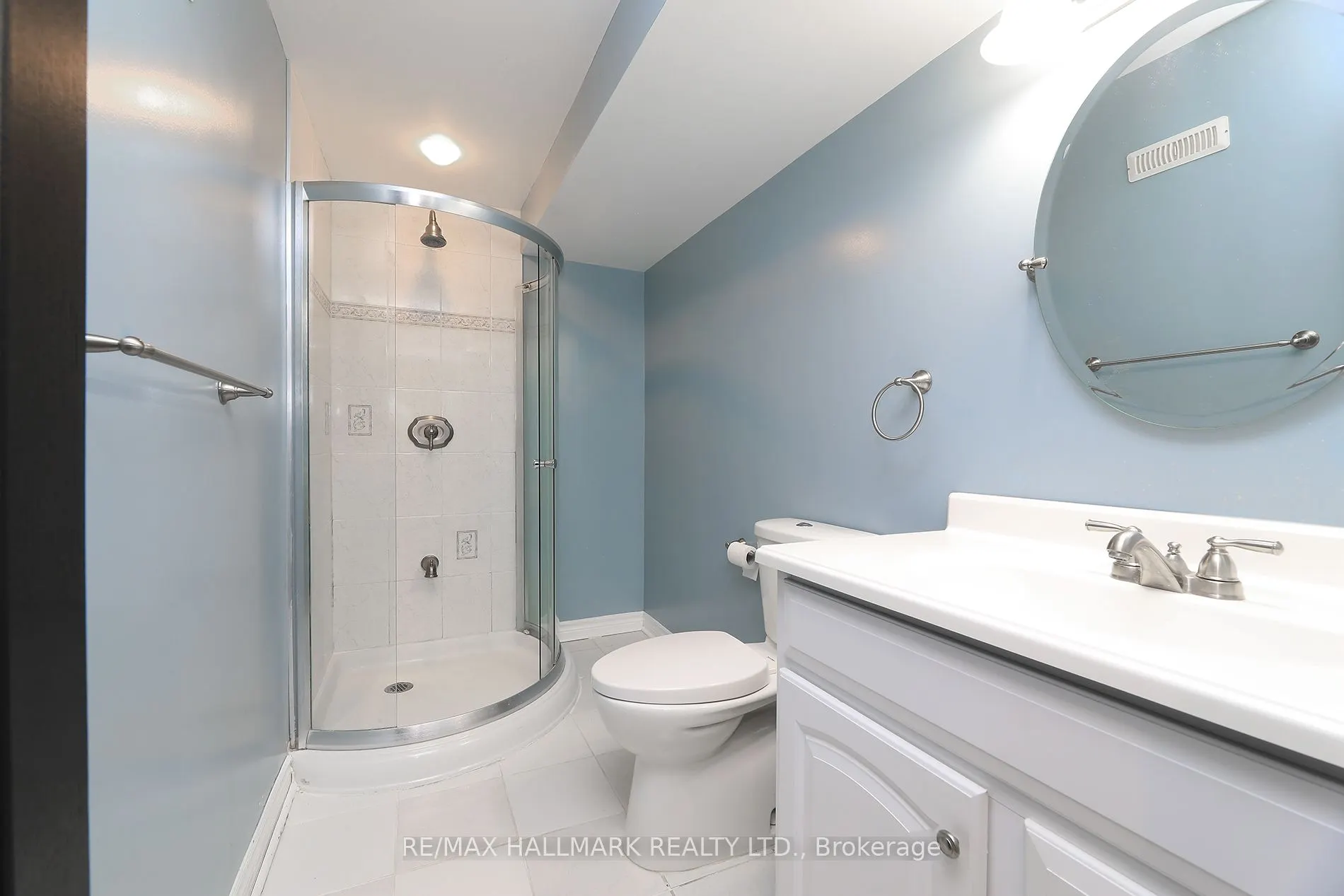 64 Madeira Avenue, #Lower