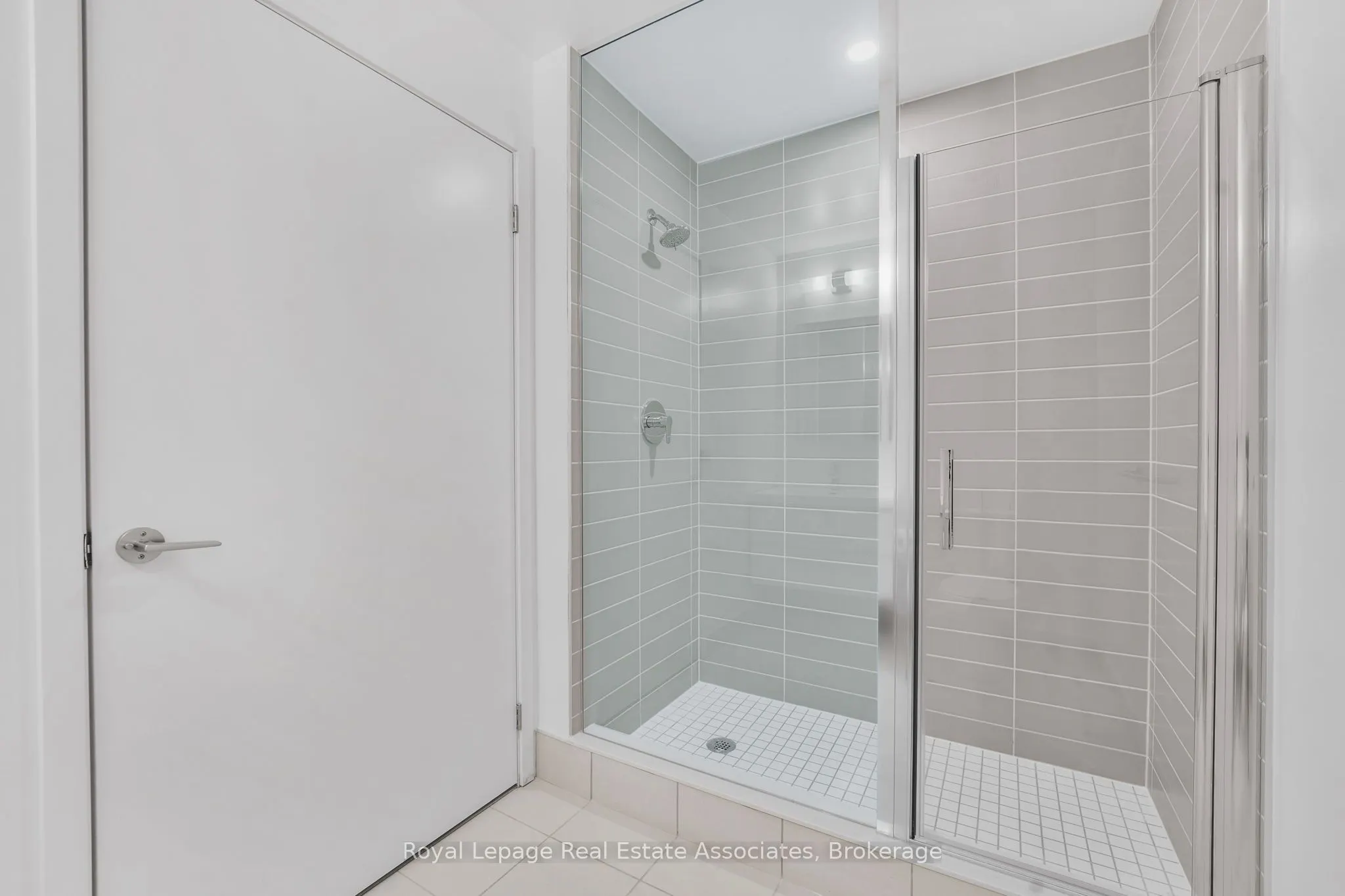 8119 Birchmount Road, #738