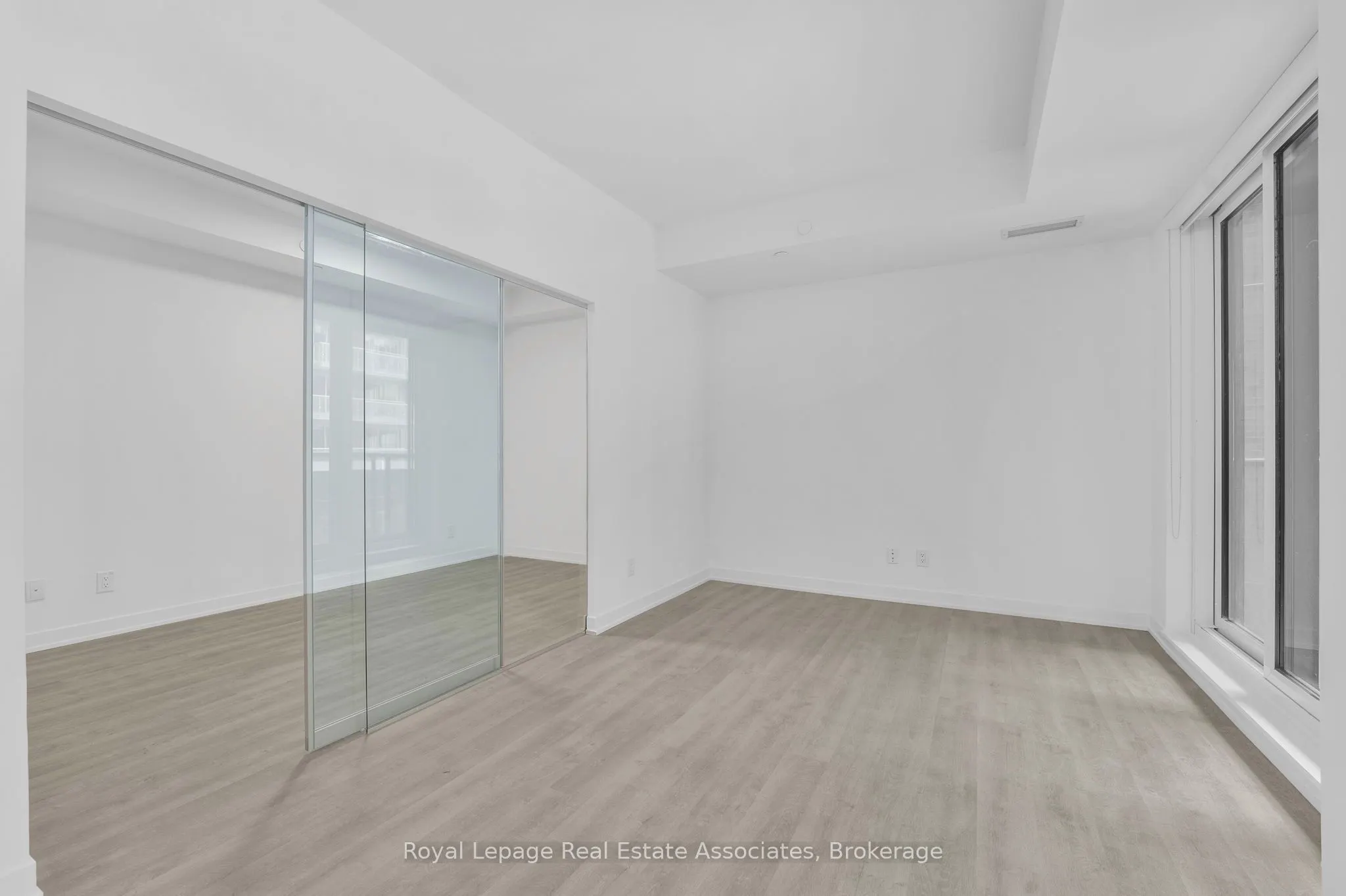 8119 Birchmount Road, #738