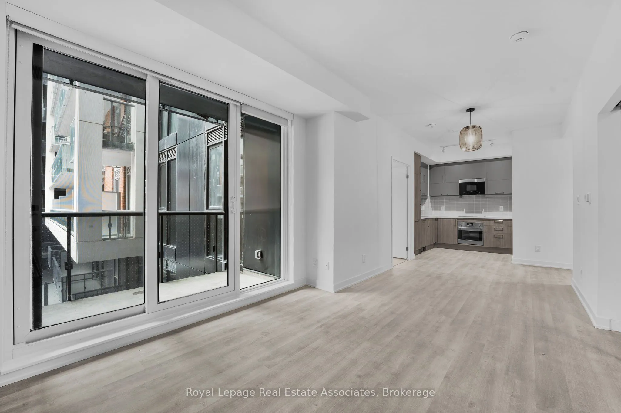 8119 Birchmount Road, #738