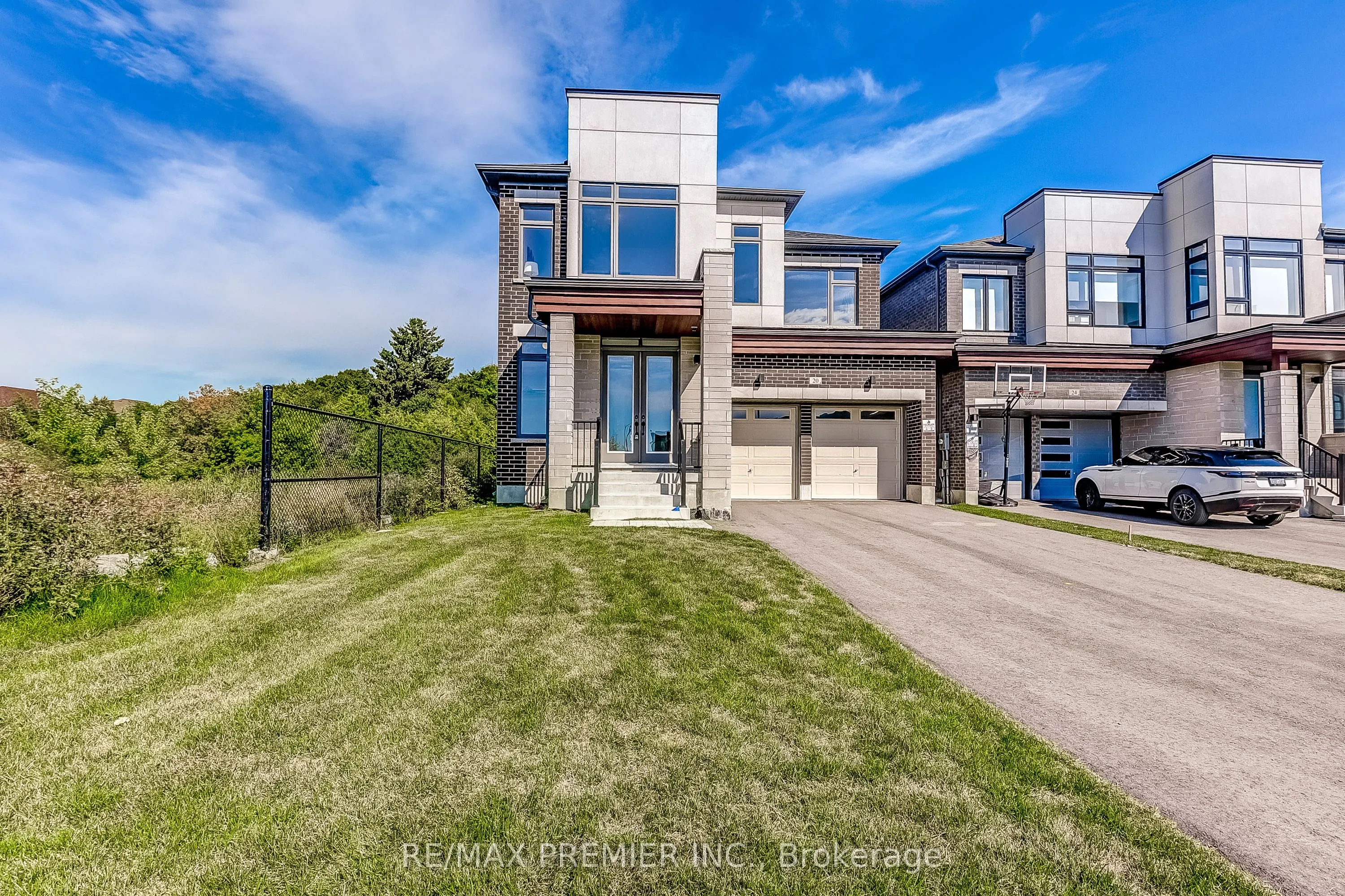 20 Kesterfarm Place