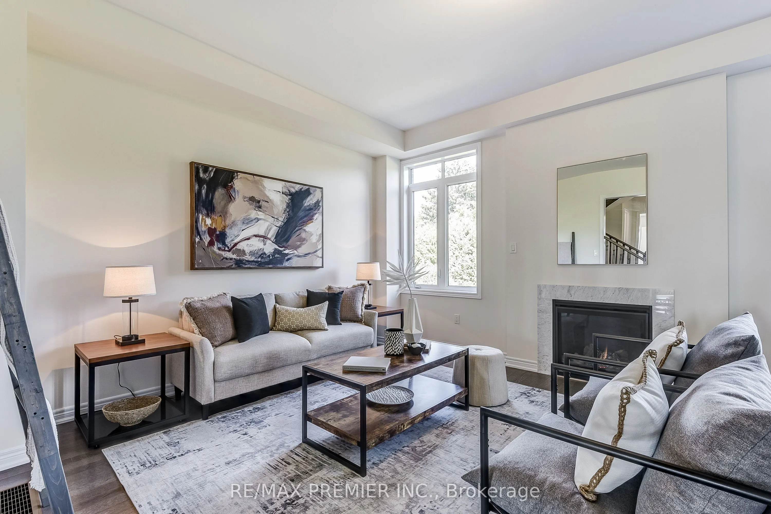 20 Kesterfarm Place