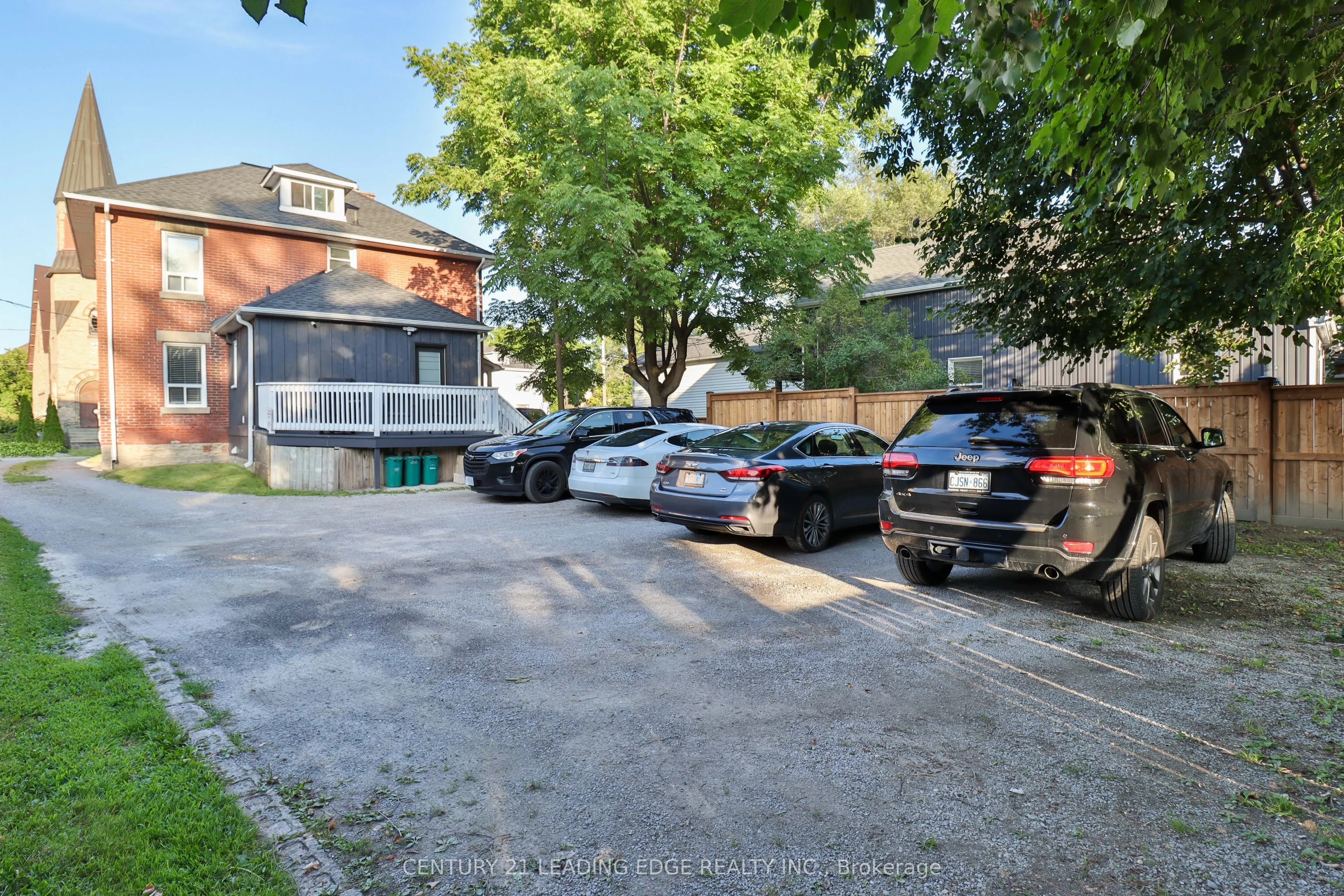 487 Eagle Street, #C