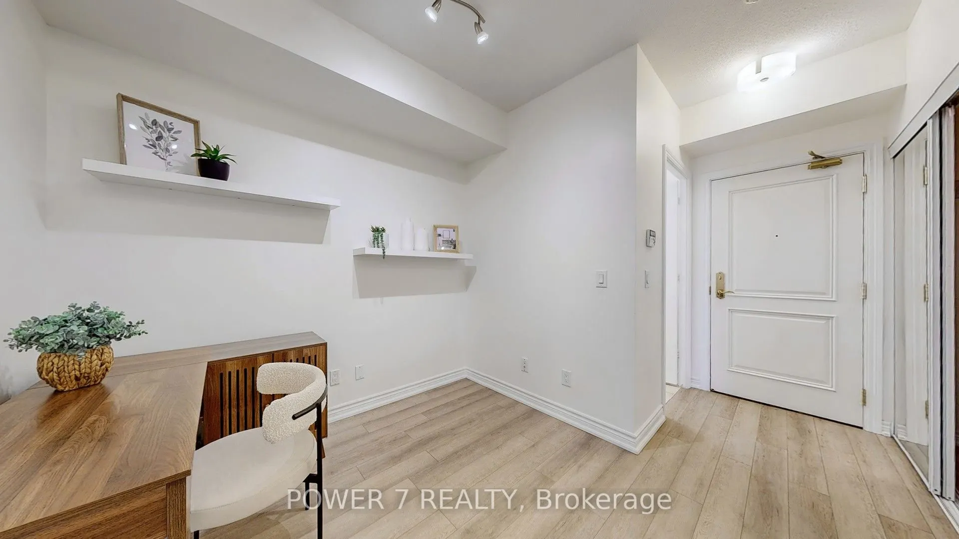 9245 Jane Street, #803