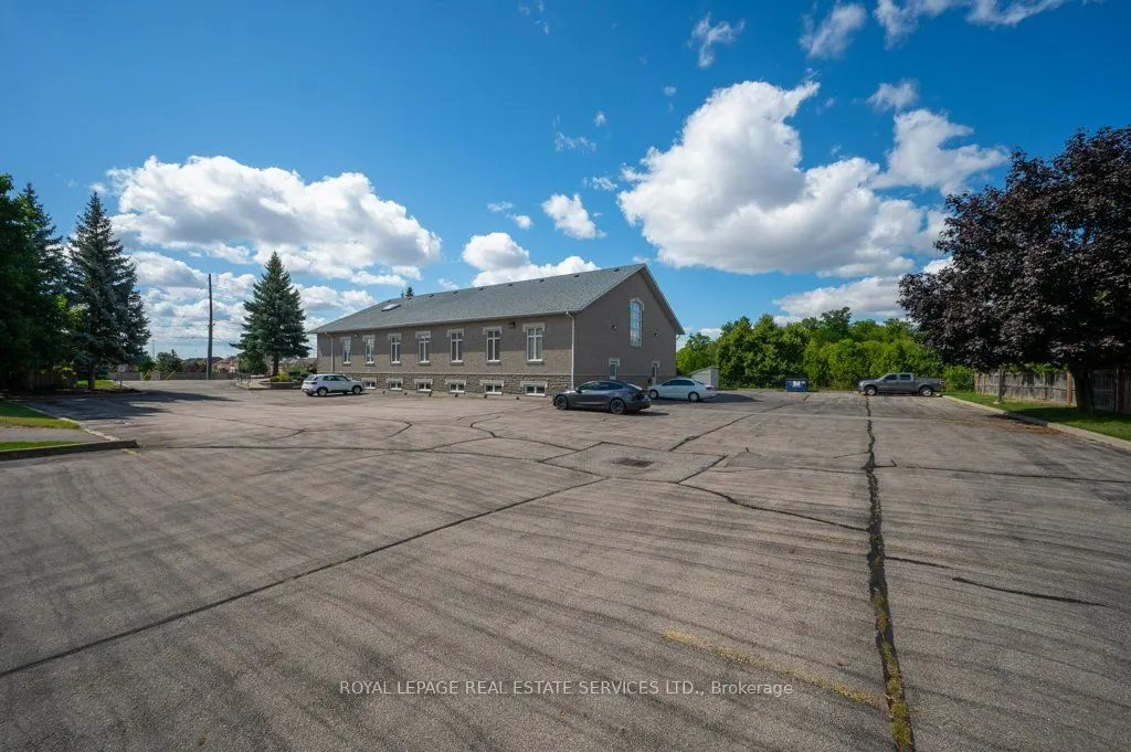 1350 Langstaff Road