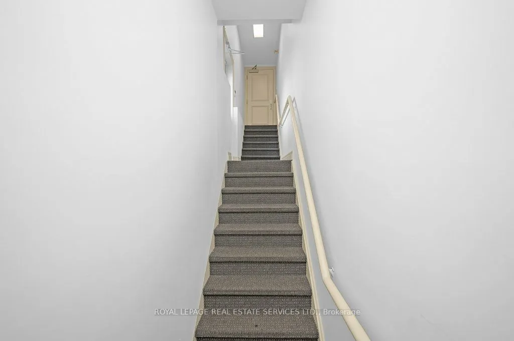 1350 Langstaff Road