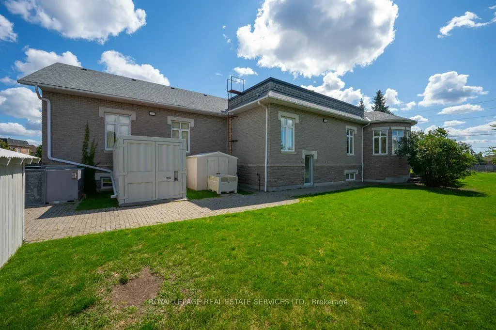 1350 Langstaff Road