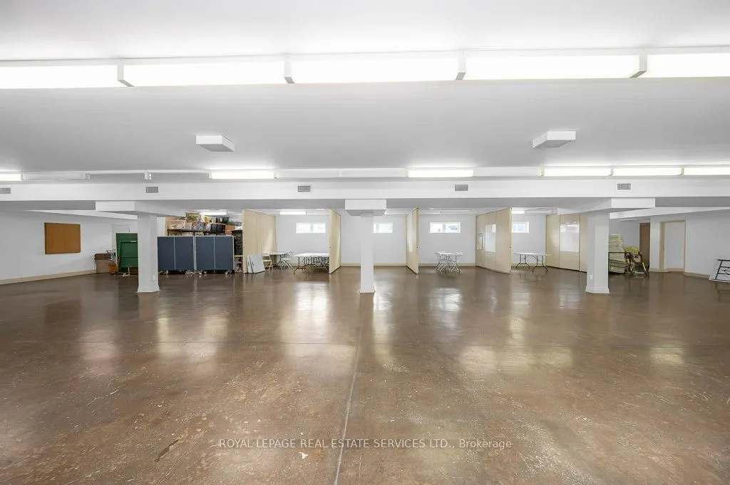 1350 Langstaff Road