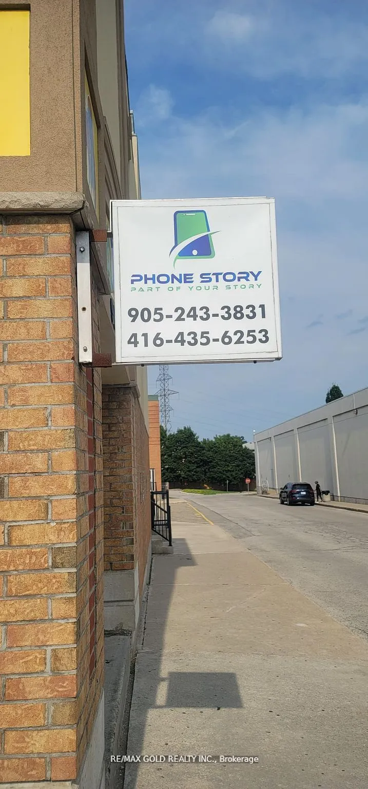 16655 Yonge Street, #36