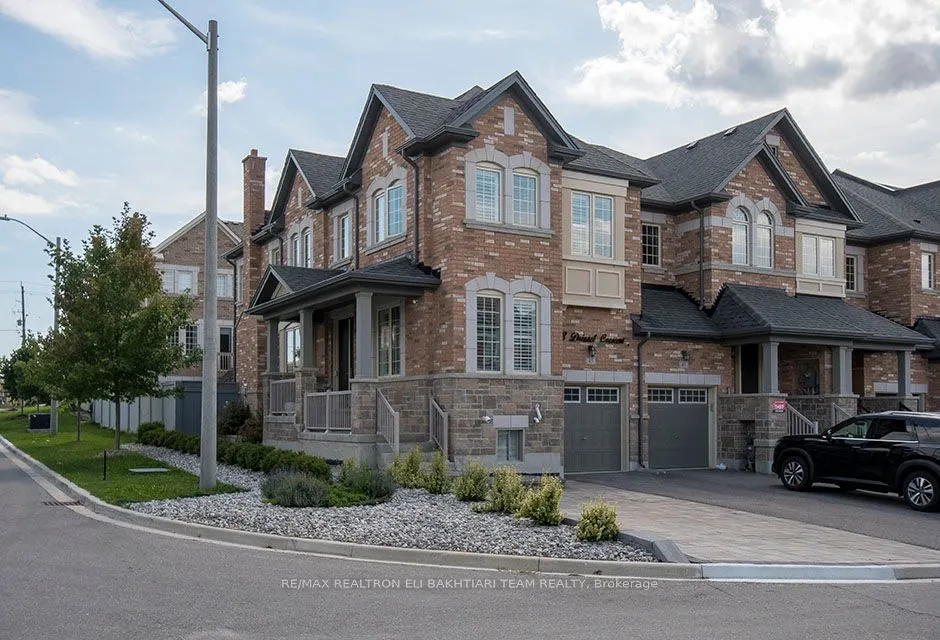 43 Drizzel Crescent, #CORNER LOT