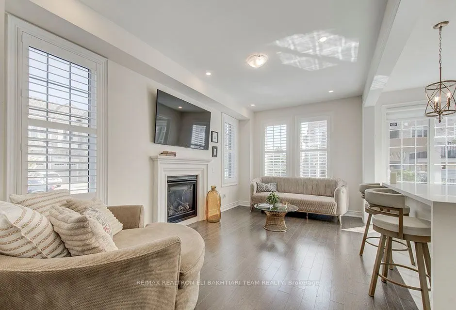 43 Drizzel Crescent, #CORNER LOT