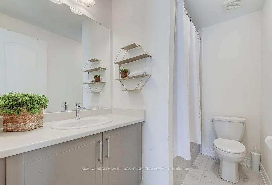 43 Drizzel Crescent, #CORNER LOT
