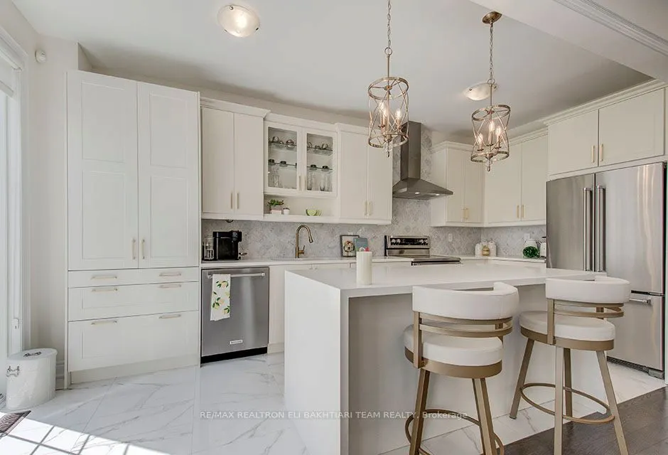 43 Drizzel Crescent, #CORNER LOT