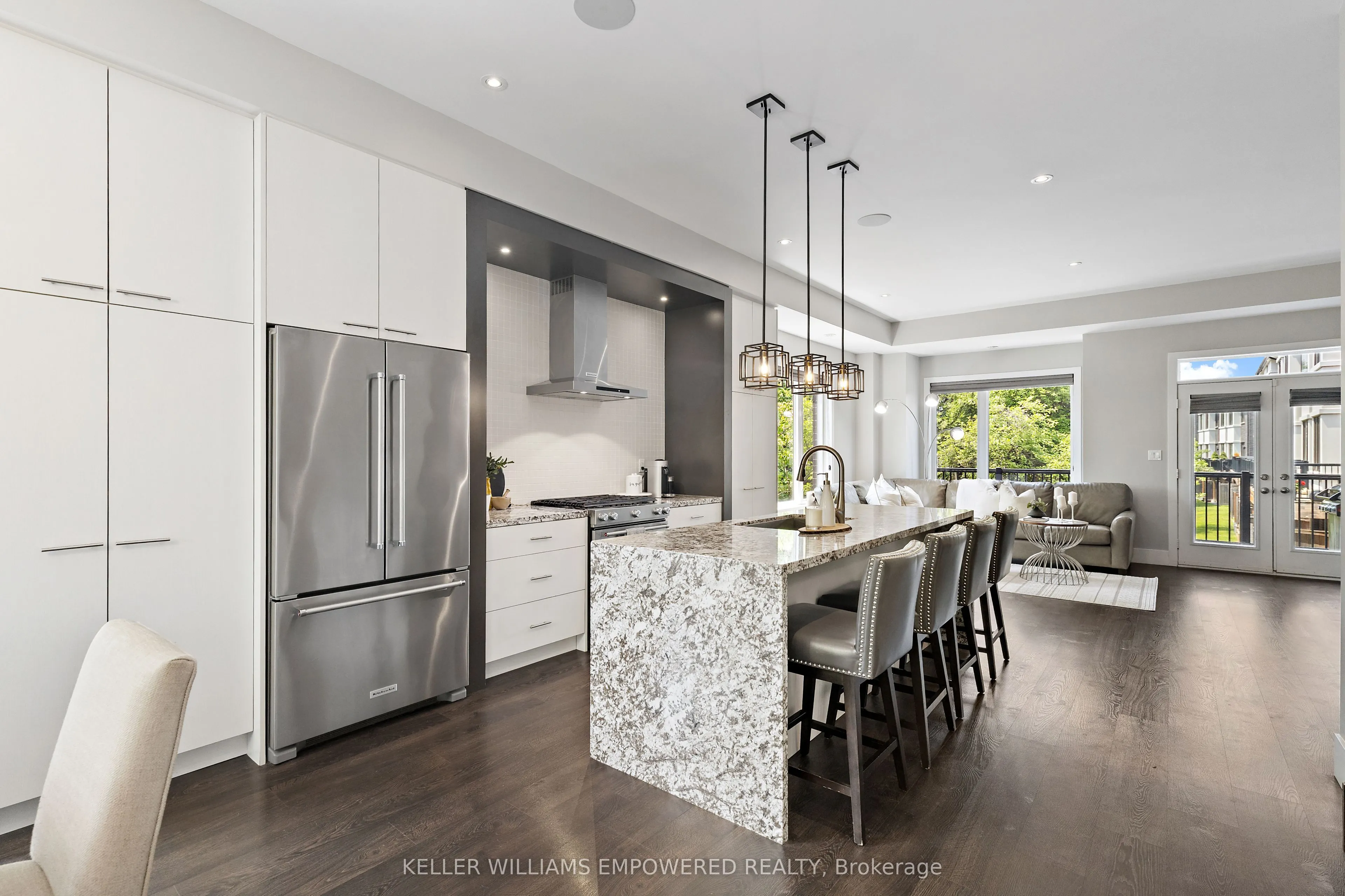 10558 Bayview Avenue, #8