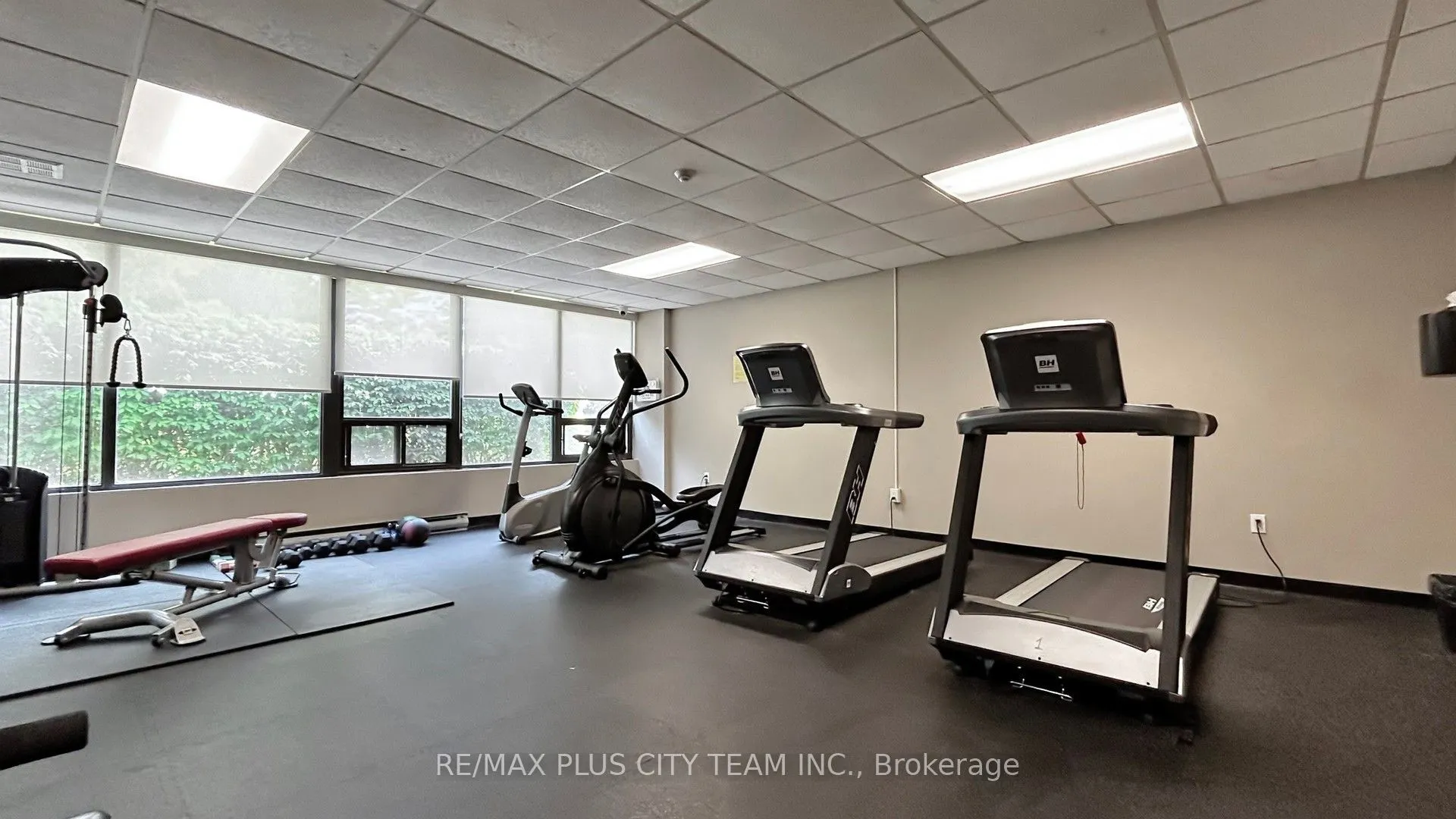7440 Bathurst Street, #410