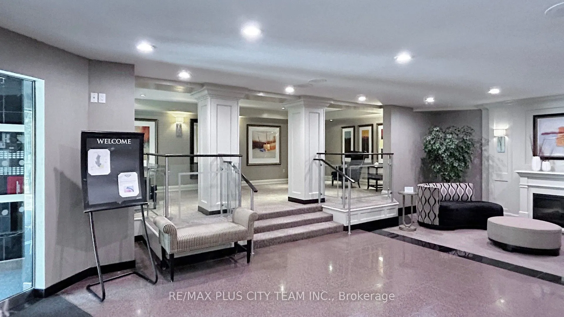 7440 Bathurst Street, #410