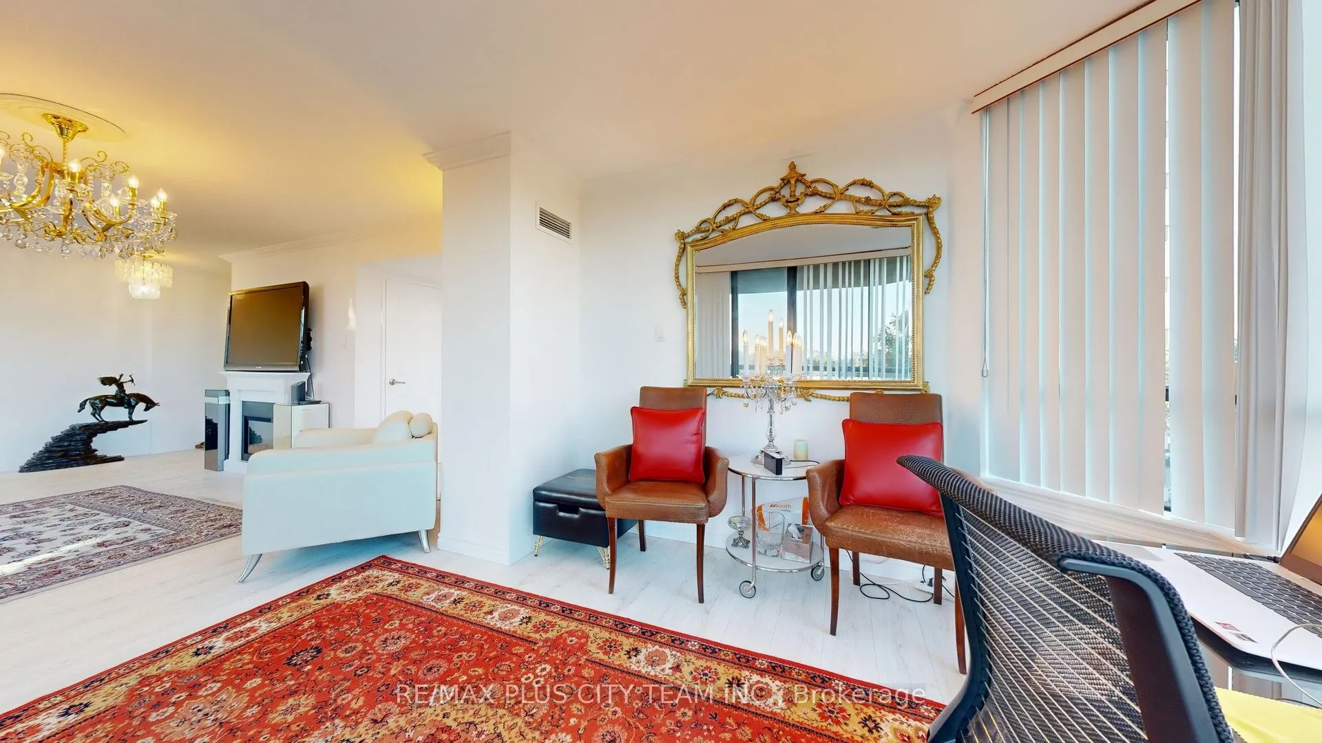 7440 Bathurst Street, #410