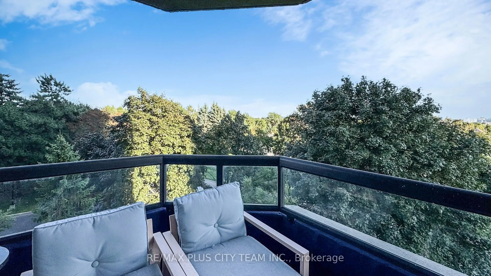 7440 Bathurst Street, #410