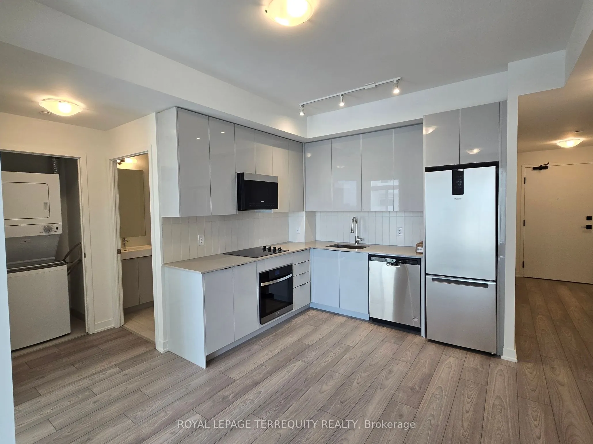 498 Caldari Road, #2032