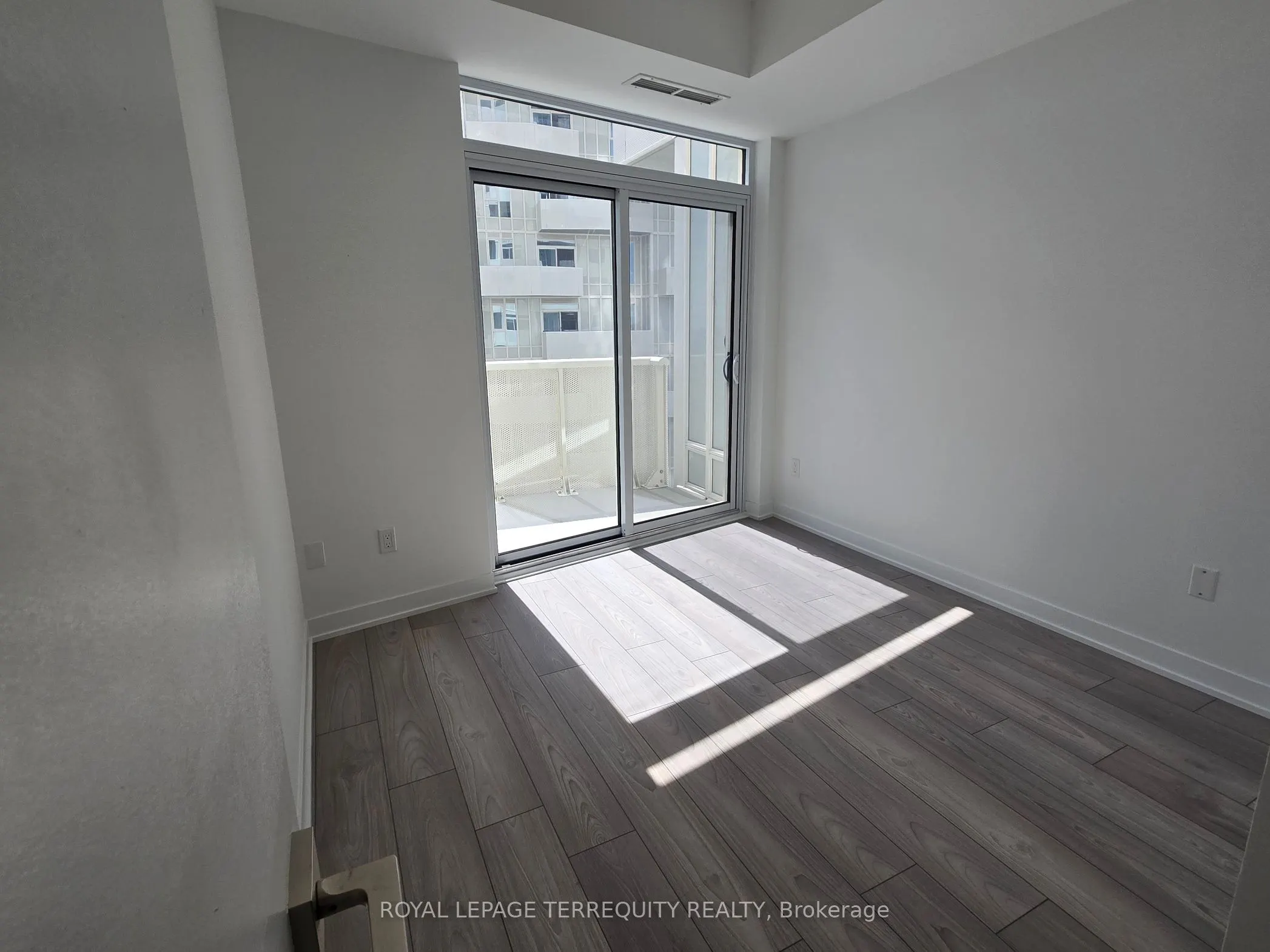 498 Caldari Road, #2032