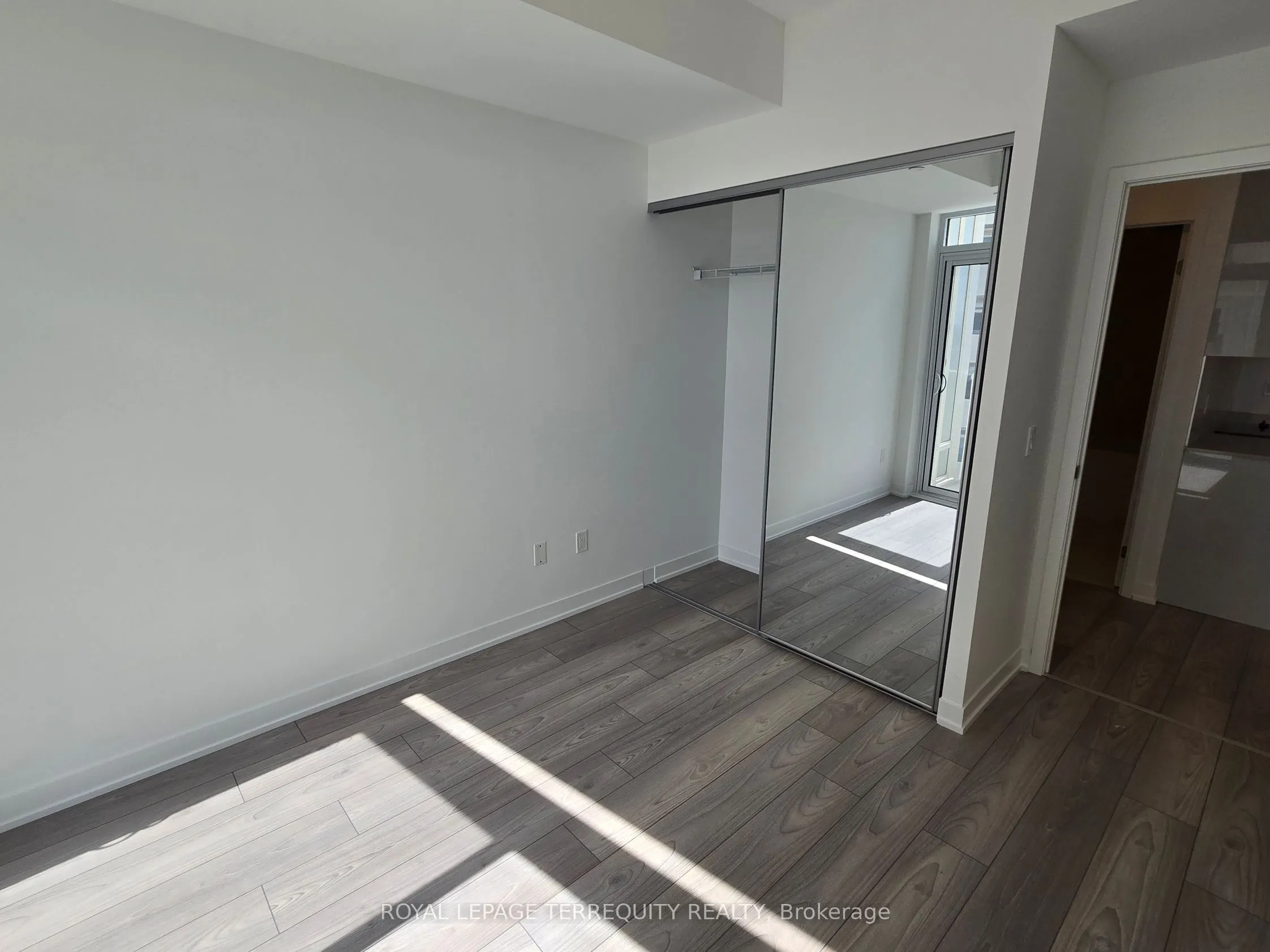 498 Caldari Road, #2032