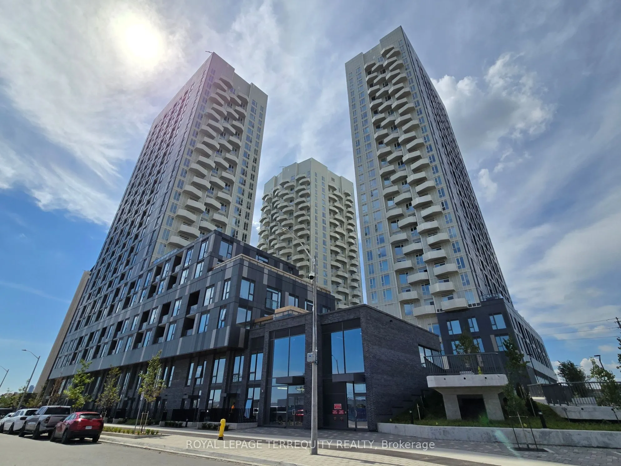 498 Caldari Road, #2032