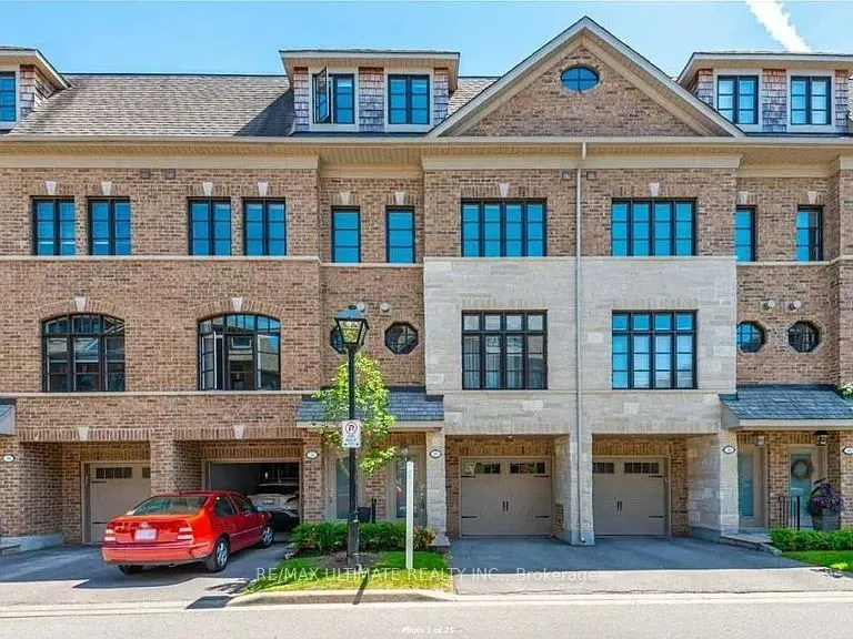 15 Powseland Crescent W, #7