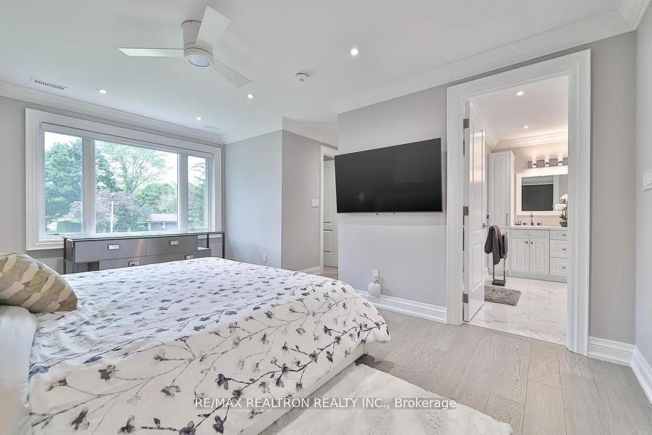 3 Rosea Court
