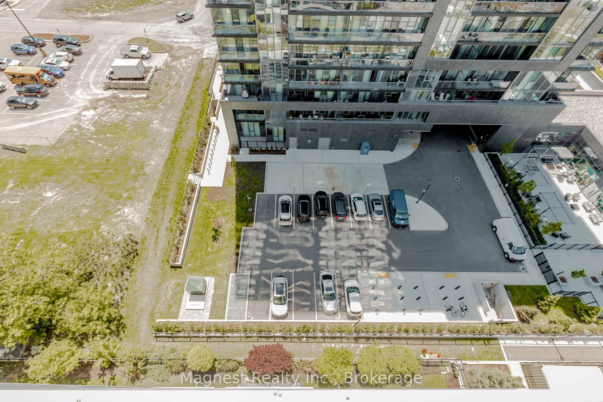 85 North Park Road, #1110