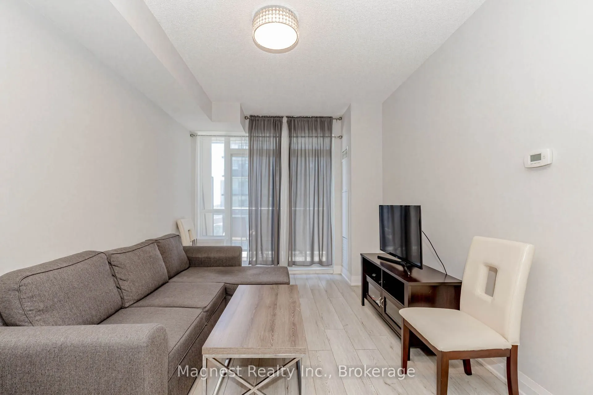 85 North Park Road, #1110