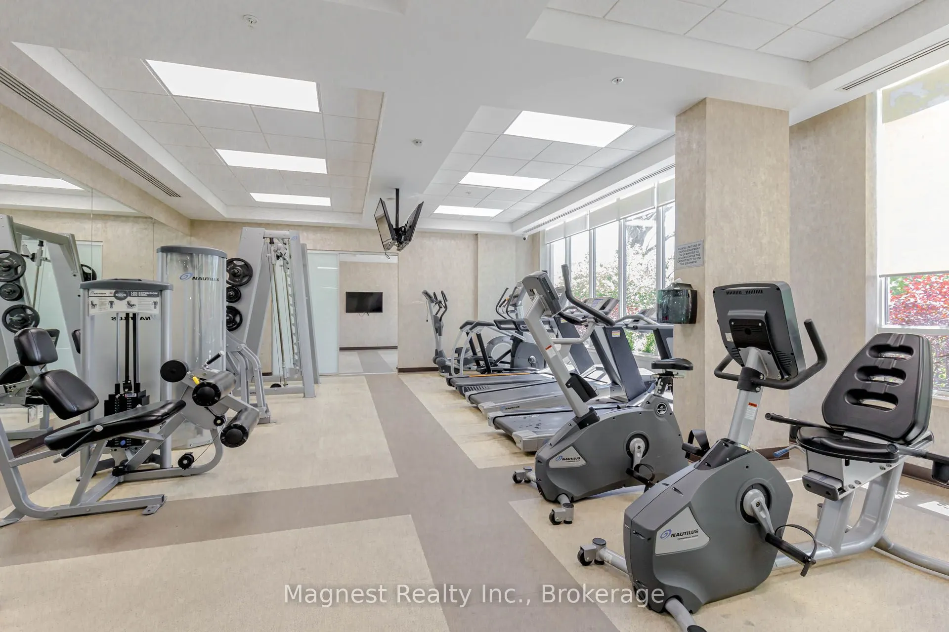 85 North Park Road, #1110