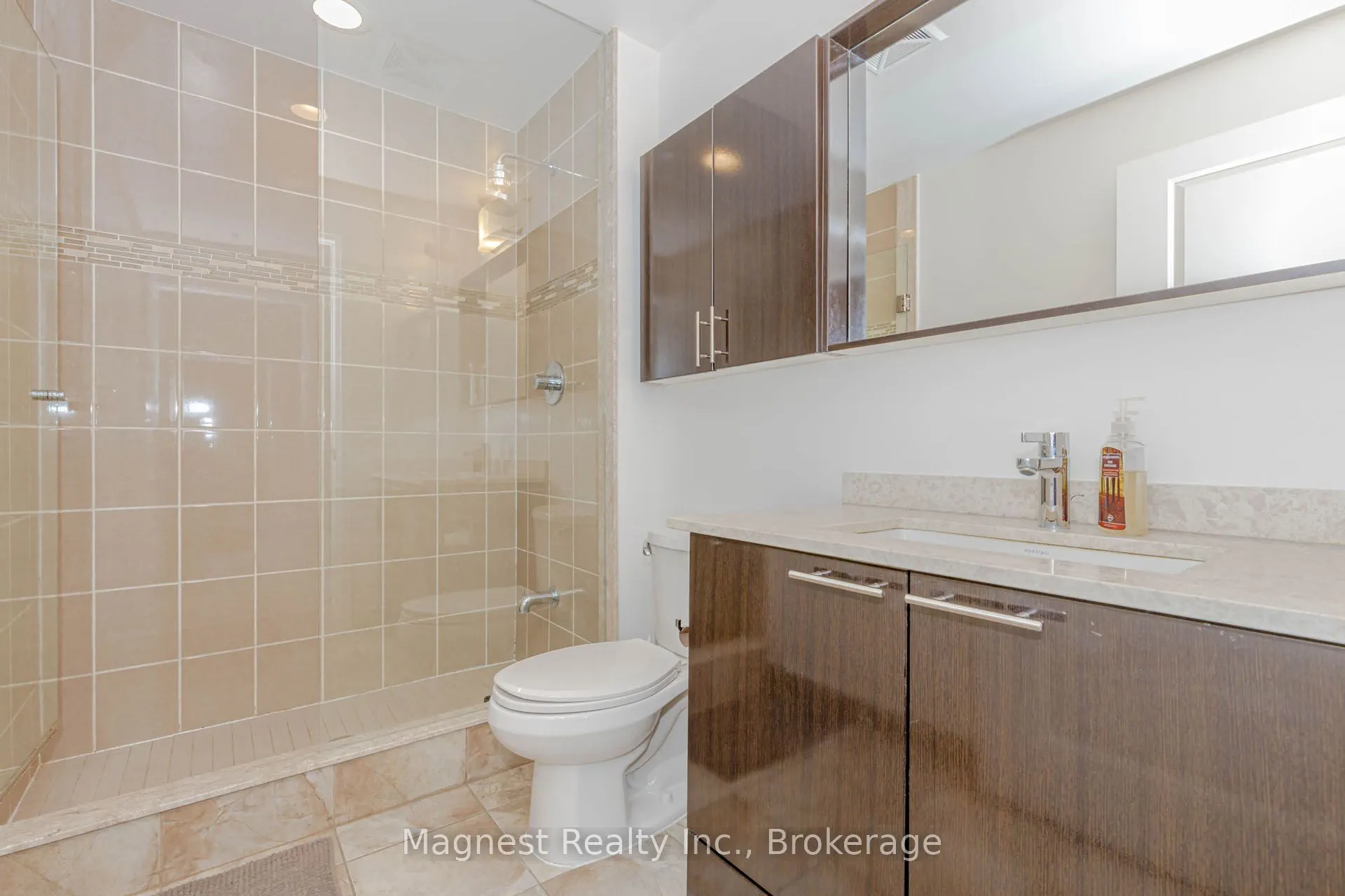 85 North Park Road, #1110