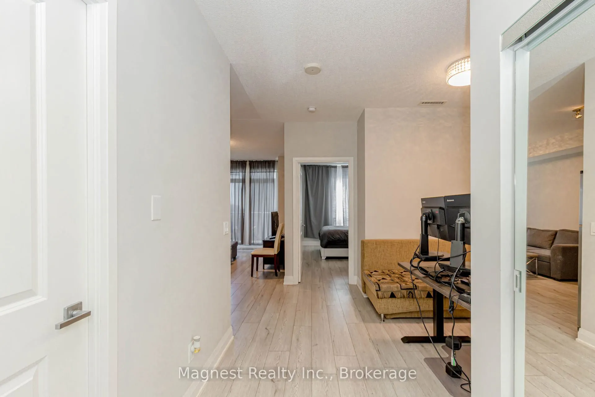 85 North Park Road, #1110