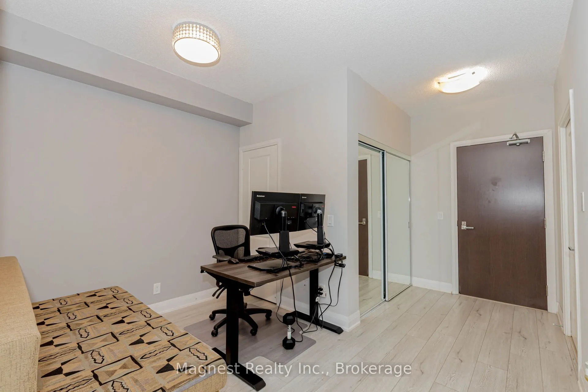 85 North Park Road, #1110