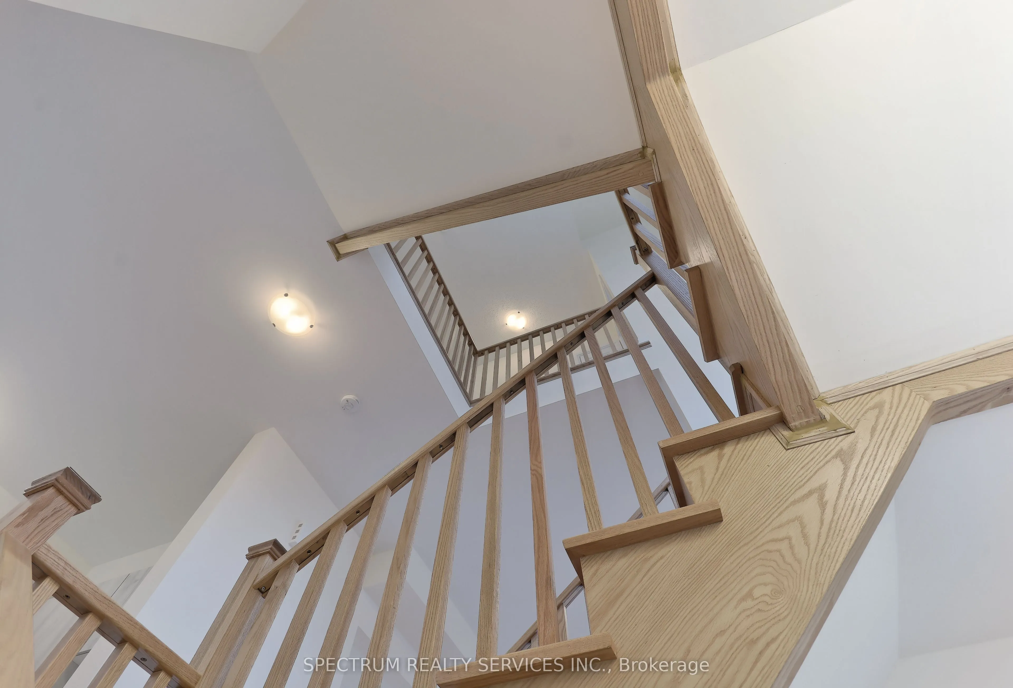 155 De La Roche Drive
