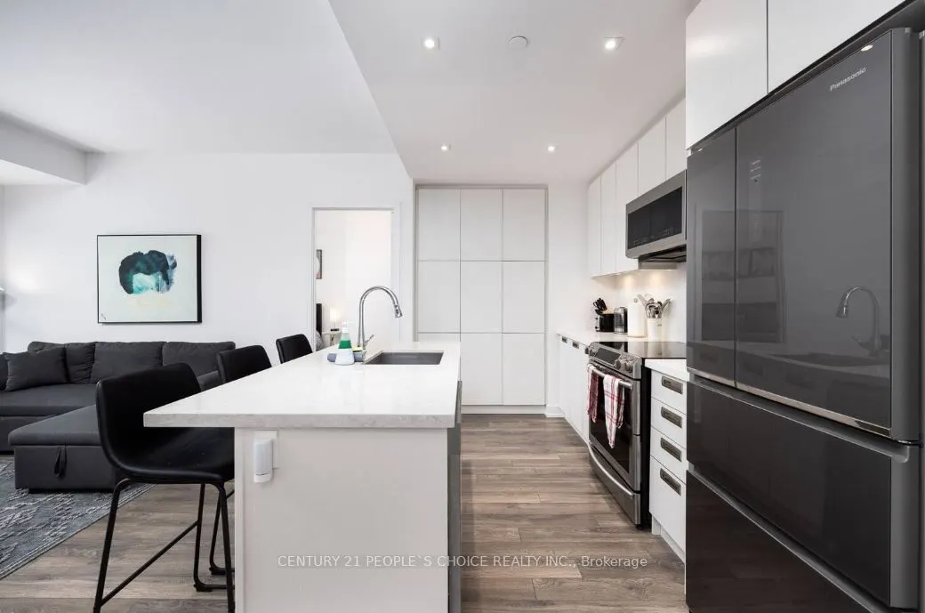 375 Sea Ray Avenue, #211