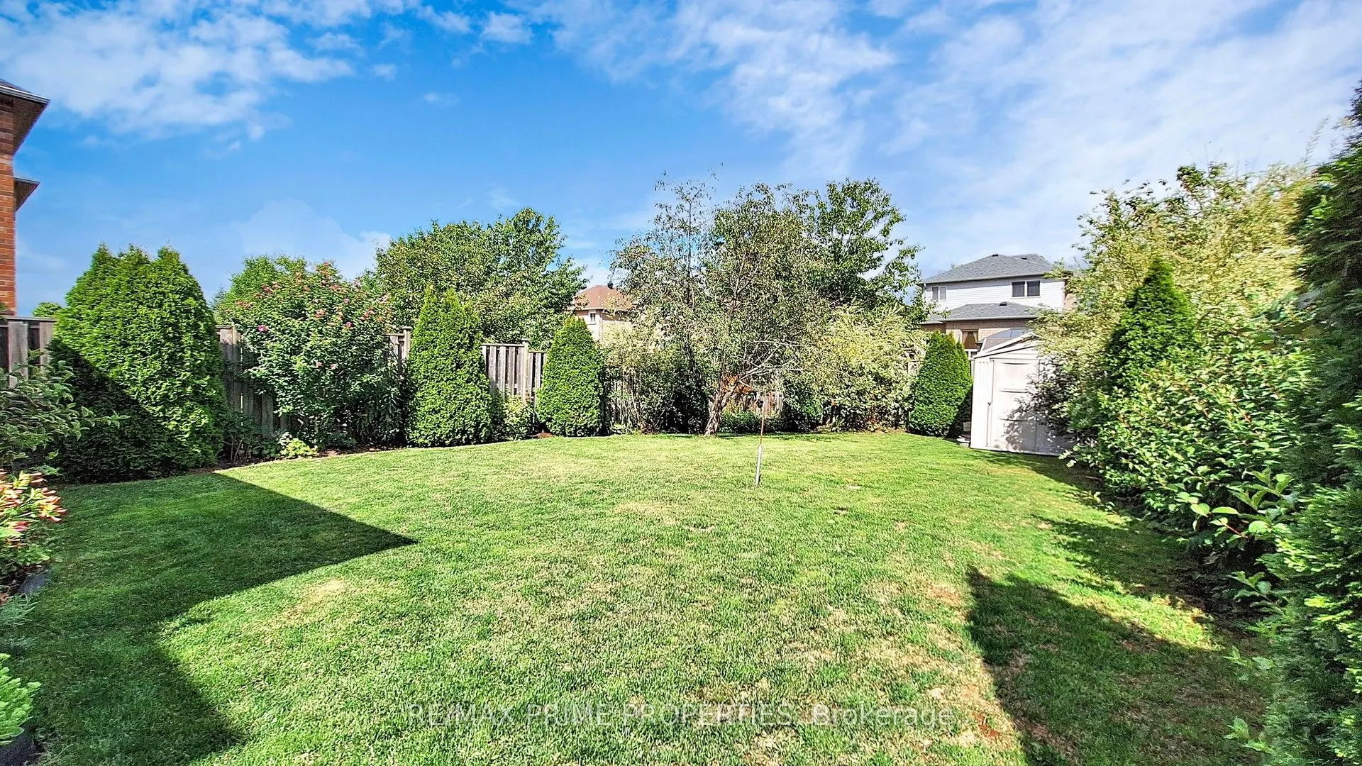 49 Rembrandt Drive