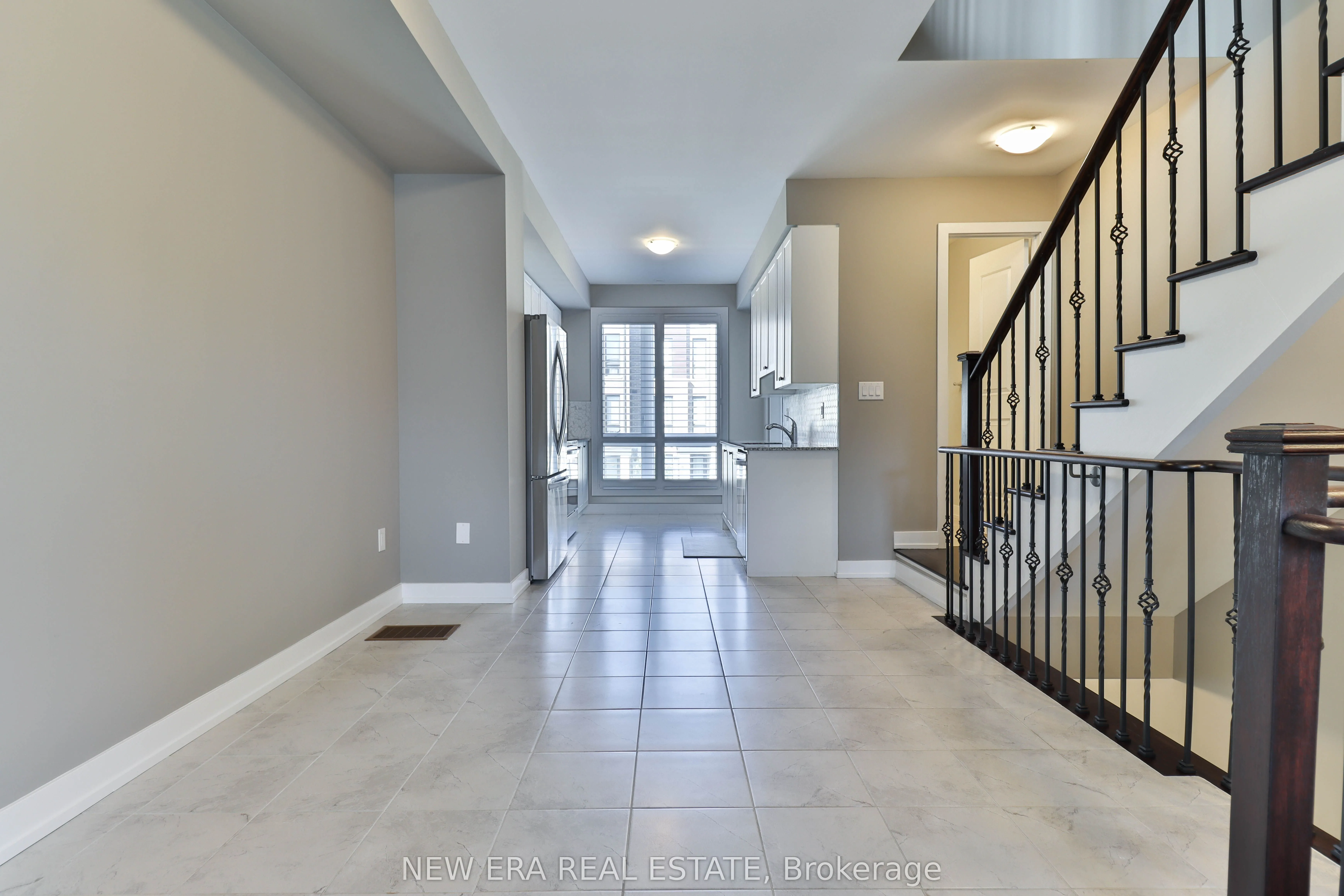 81 Stauffer Crescent