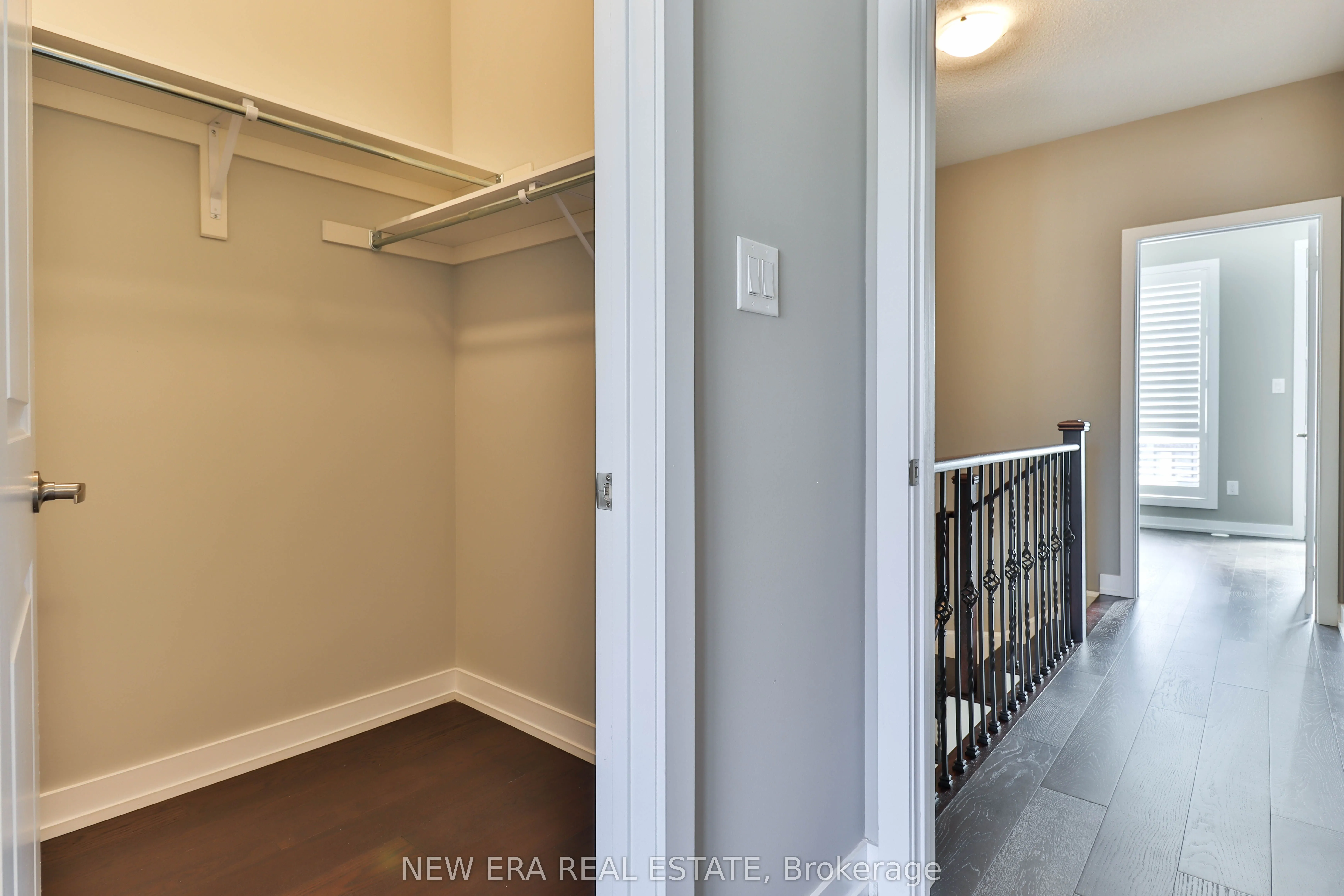 81 Stauffer Crescent